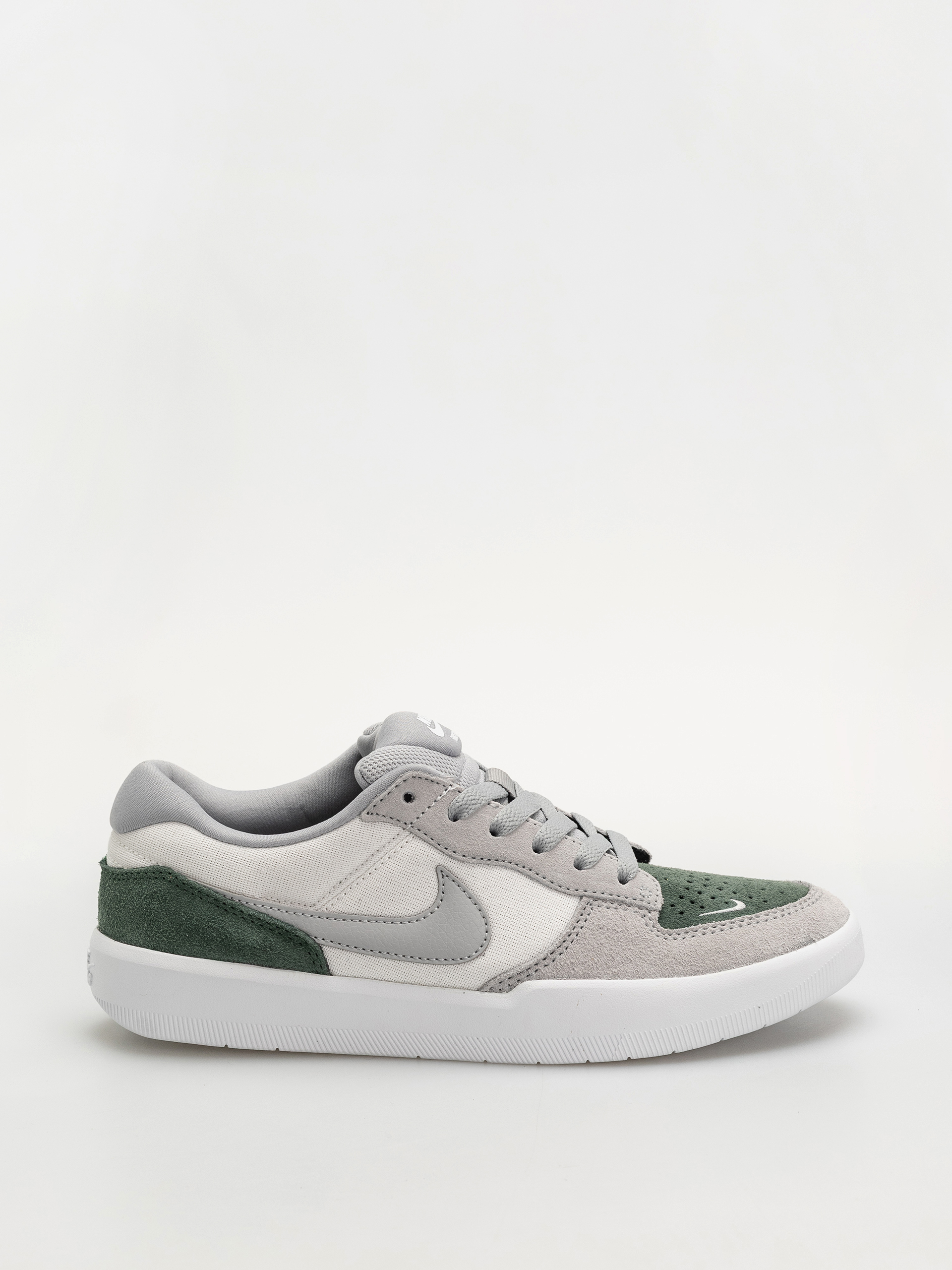 Nike SB Force 58 Shoes (white/flt silver fir white)