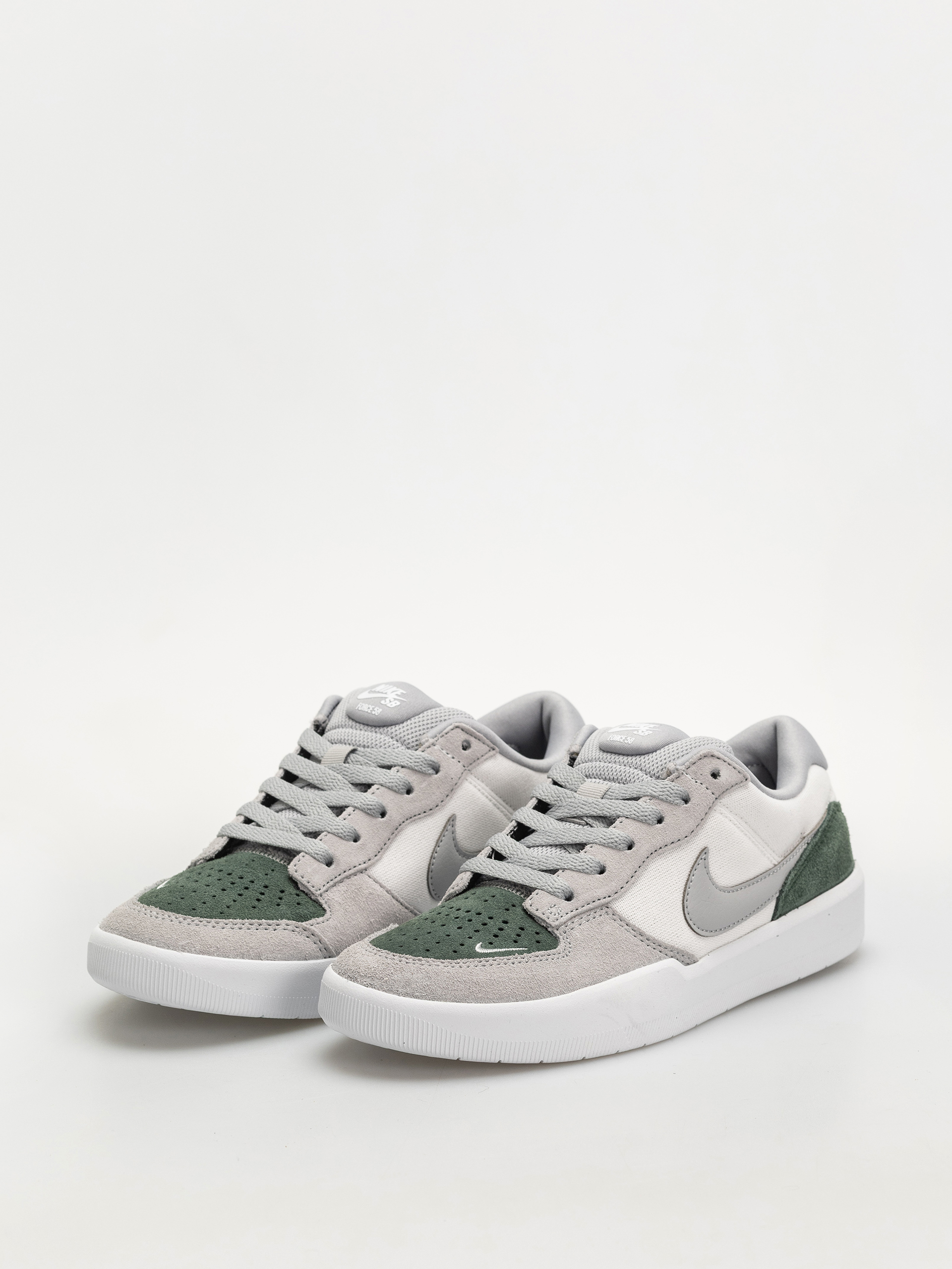 Nike SB Force 58 Shoes (white/flt silver fir white)