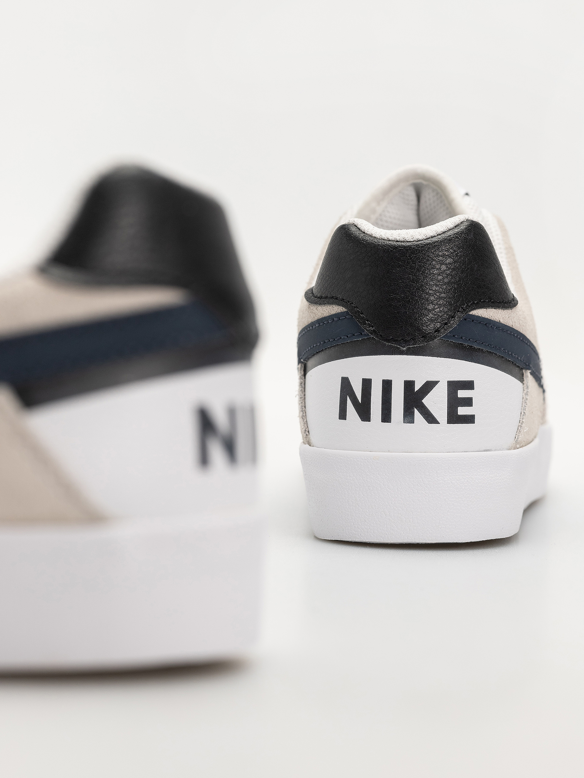 Nike SB Sb Delta Force Vulc Shoes (white/thunder blue black)