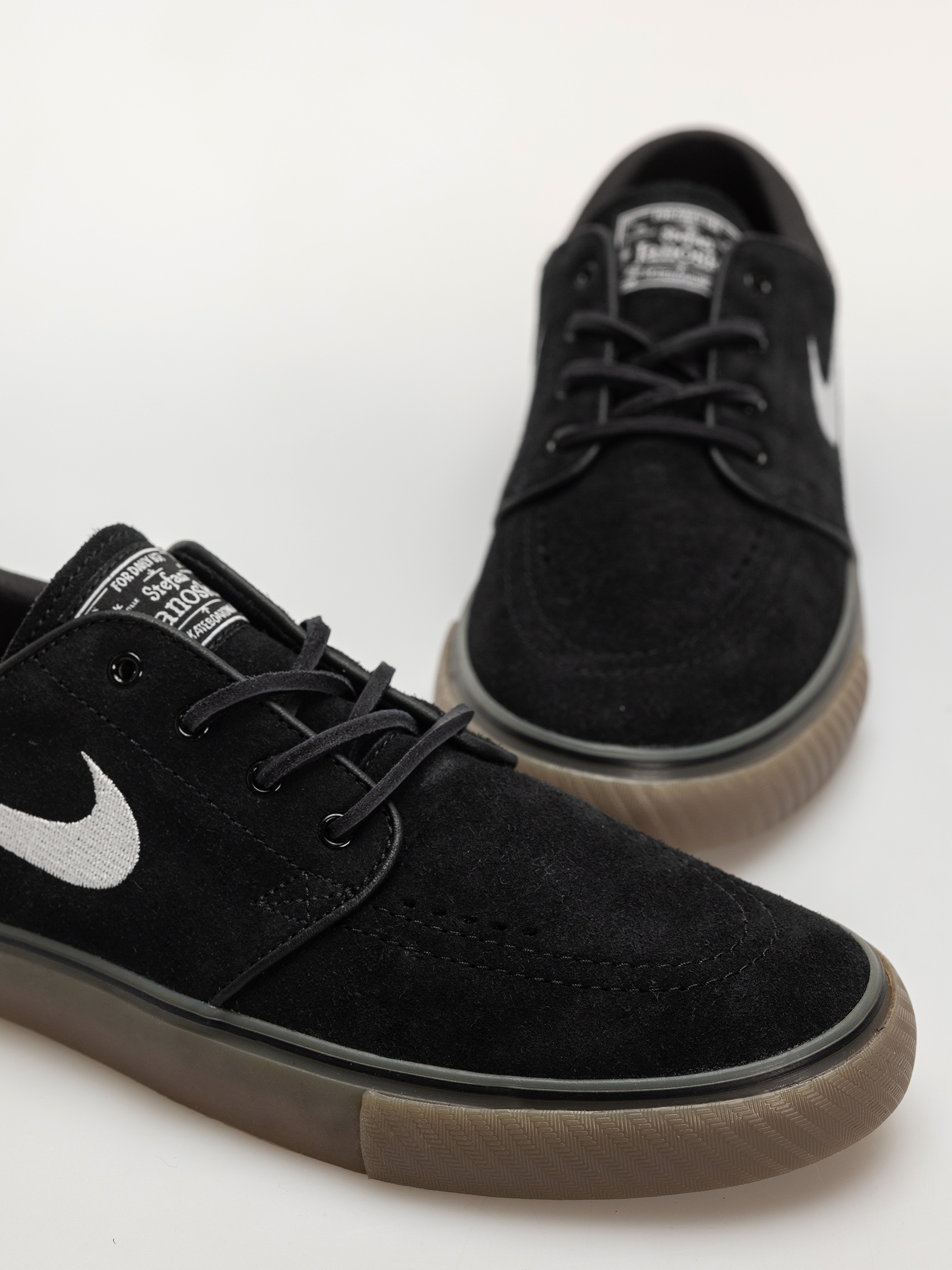 Nike SB Zoom Janoski Og+ Shoes (black/white black gum light brown)