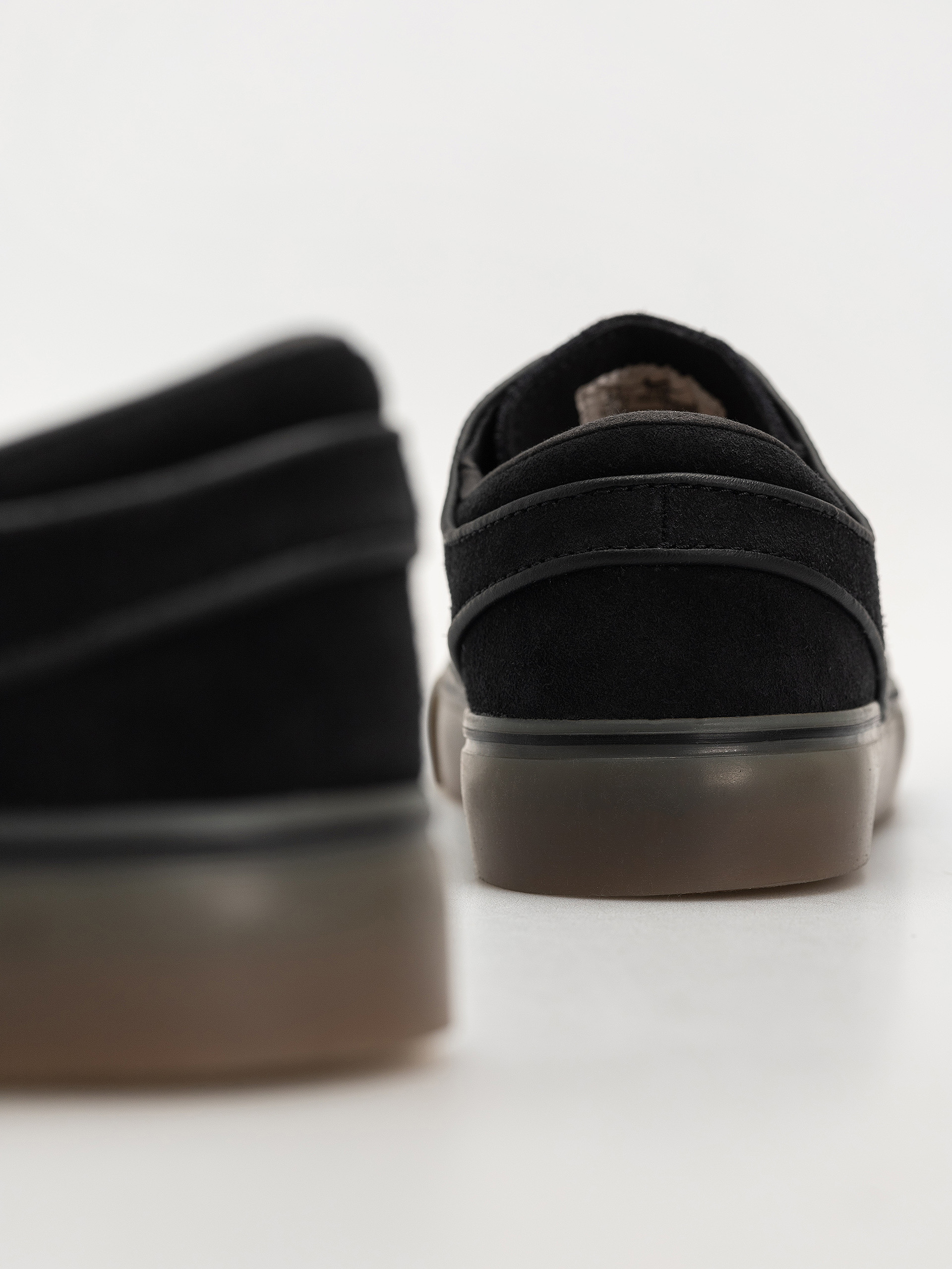 Nike SB Zoom Janoski Og+ Shoes (black/white black gum light brown)