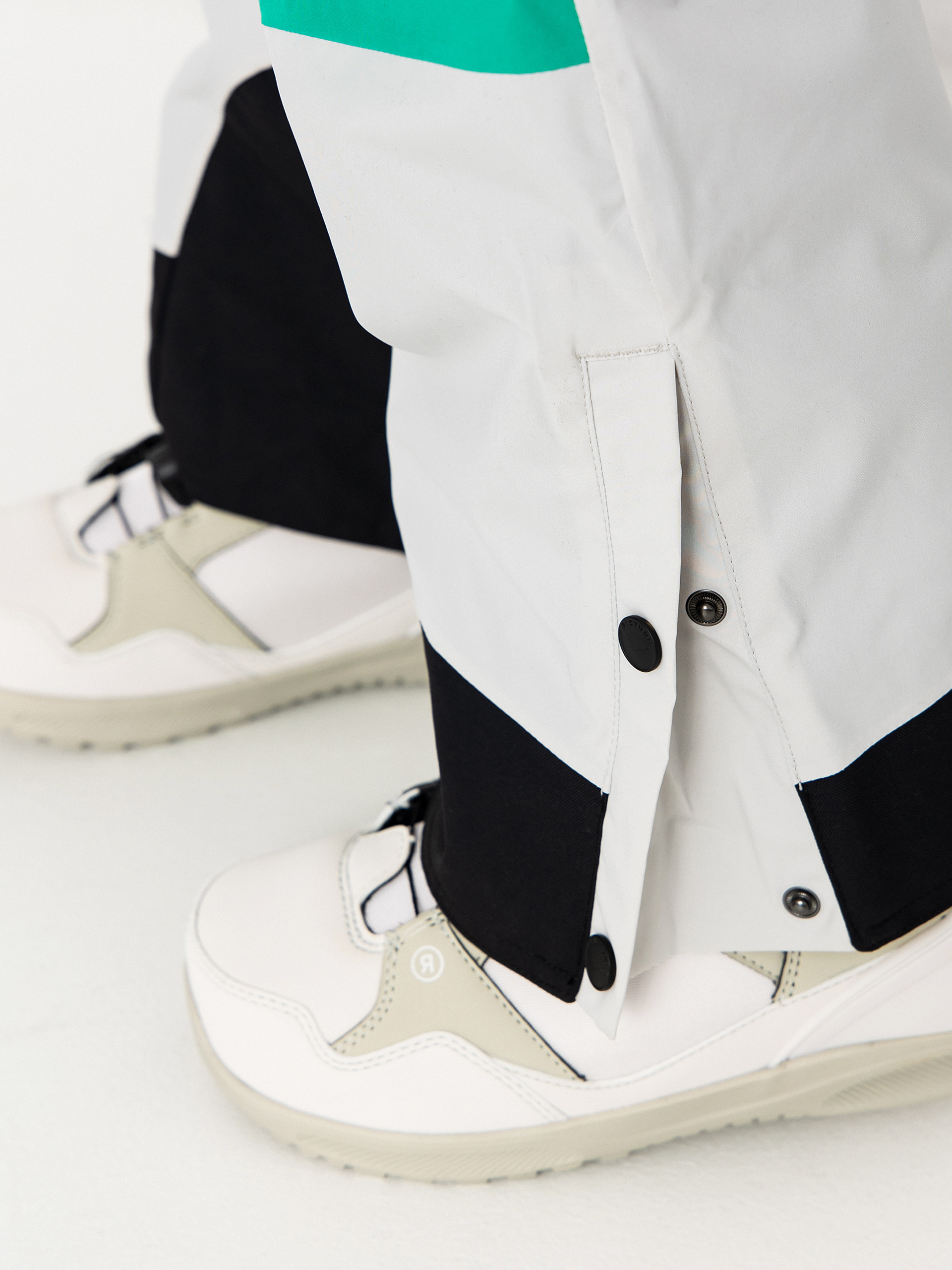 Womens Picture Elwy BIB Snowboard pants (vapor grey)