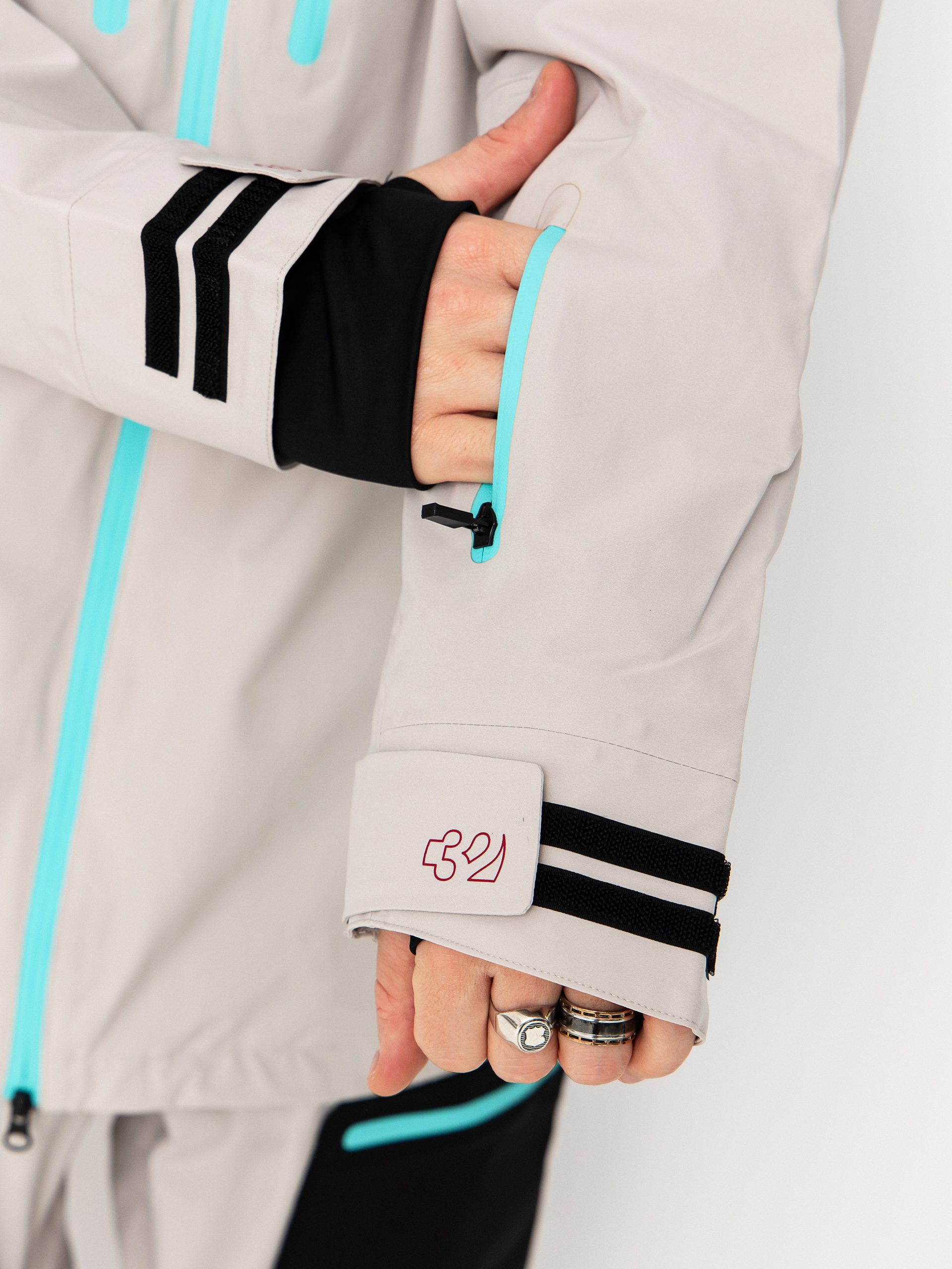 Mens ThirtyTwo Snowboard jacket Tm Recycled (cement)