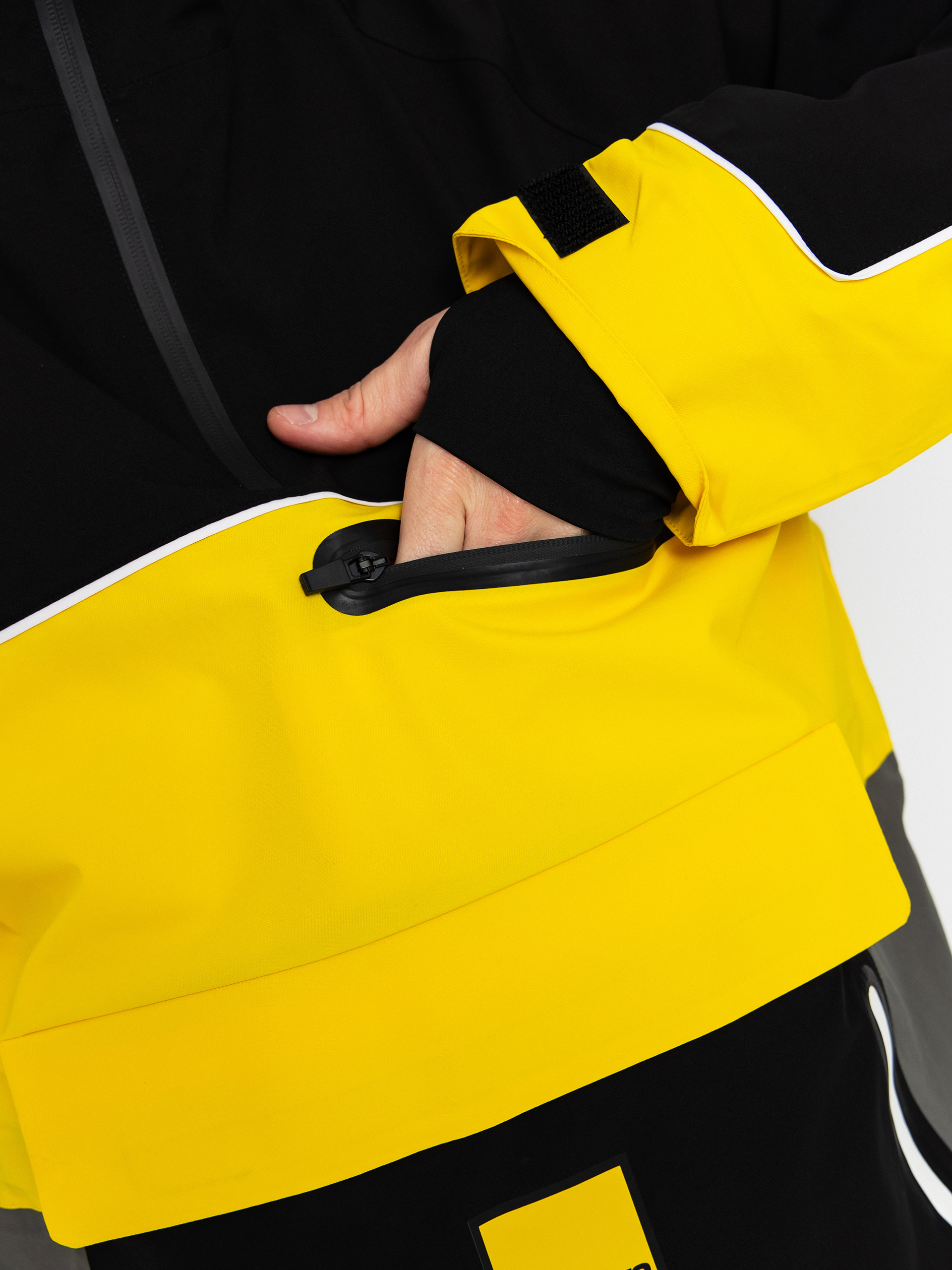 Herren ThirtyTwo Light Anorak Snowboard jacke (black/yellow)