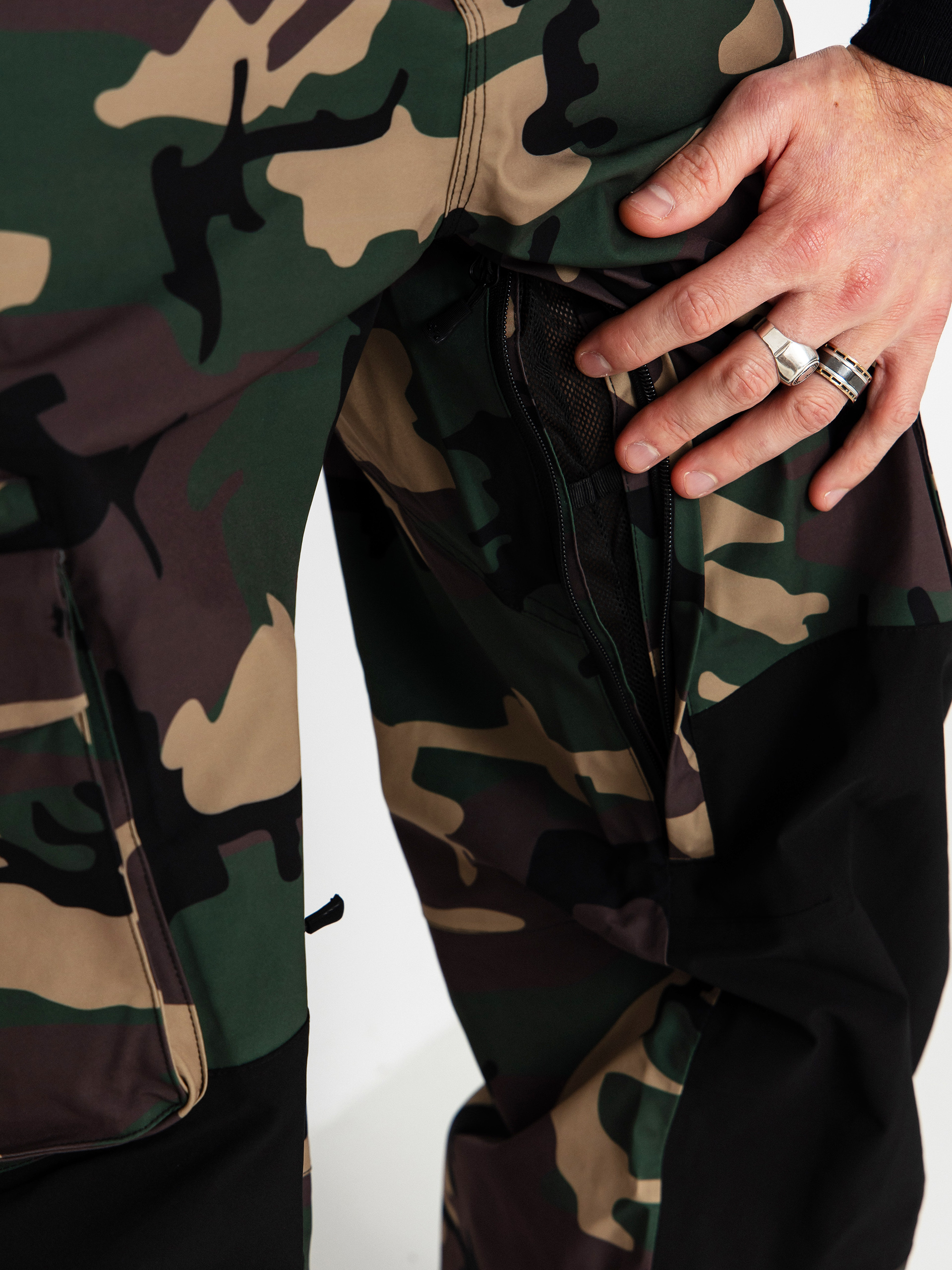 Herren ThirtyTwo Blahzay Cargo Snowboard hose (camo)