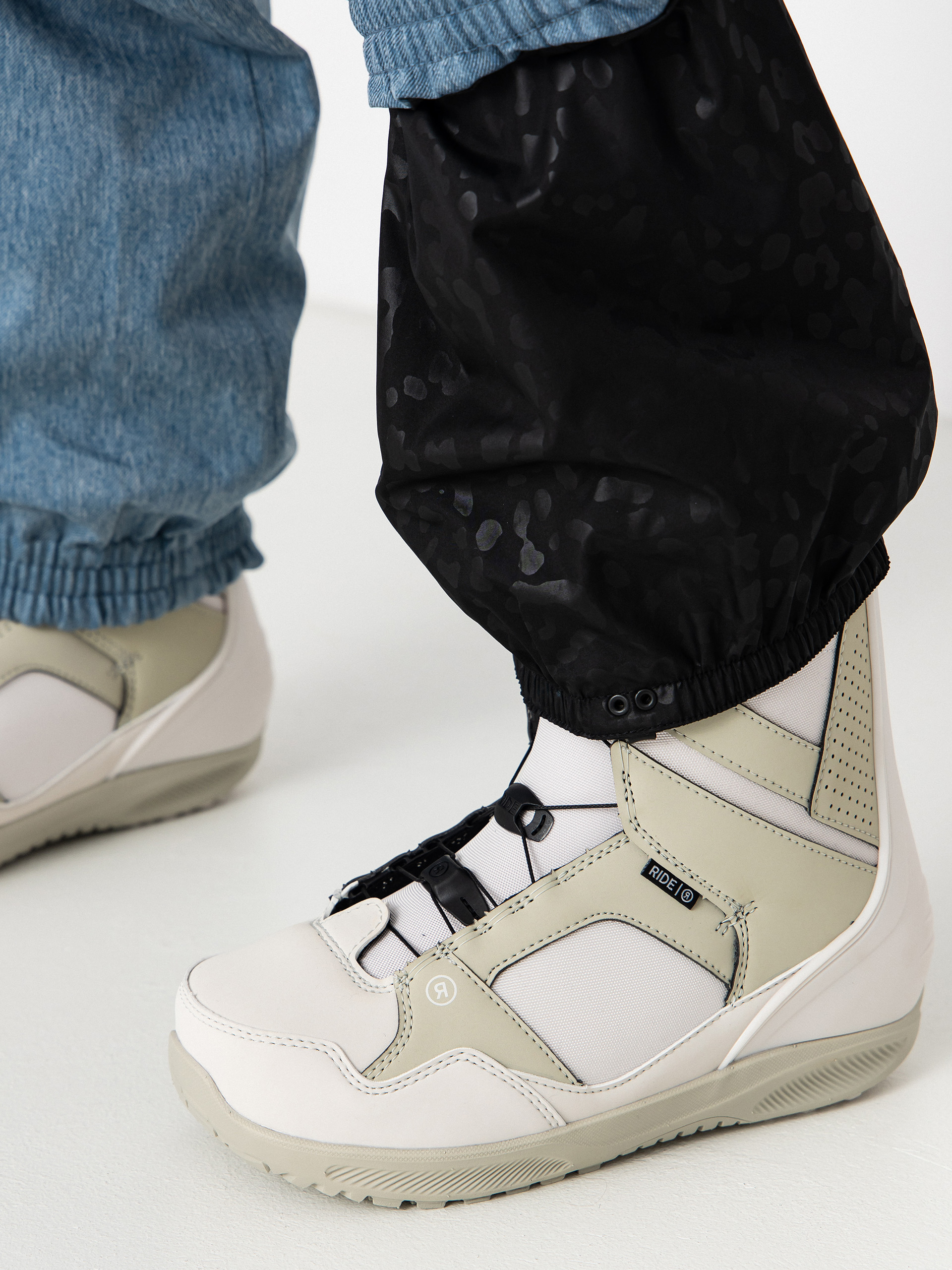 Womens Volcom Overall Shiloh Snow Suit (denim)