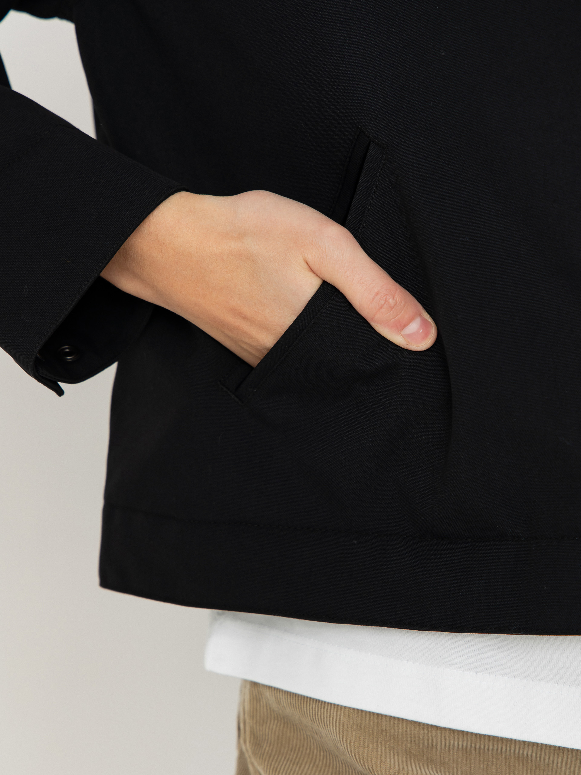 Carhartt WIP Newkirk Jacket Wmn (black/wild dog print)