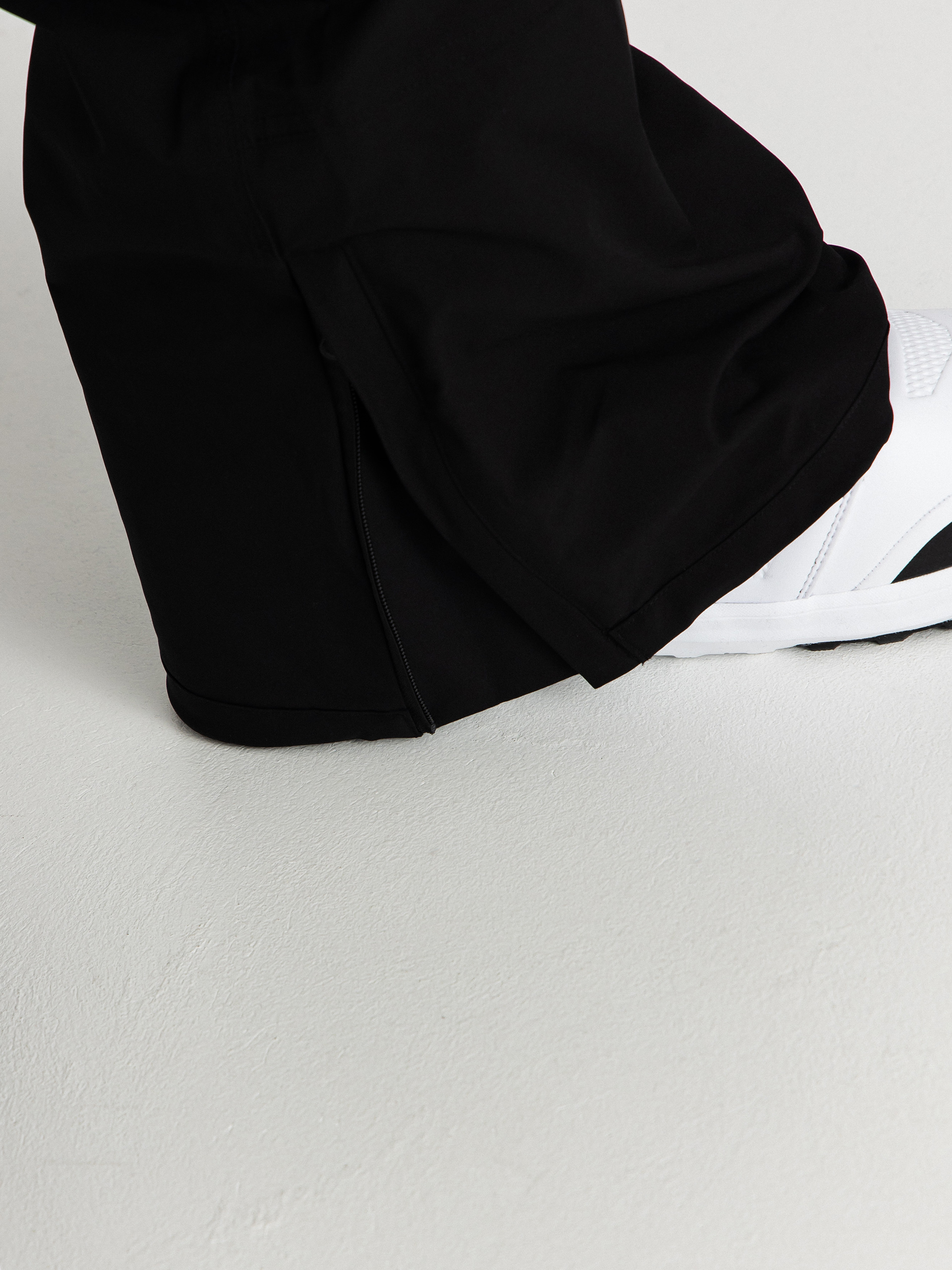 Mens ThirtyTwo Snowboard pants Basement Bib (black)