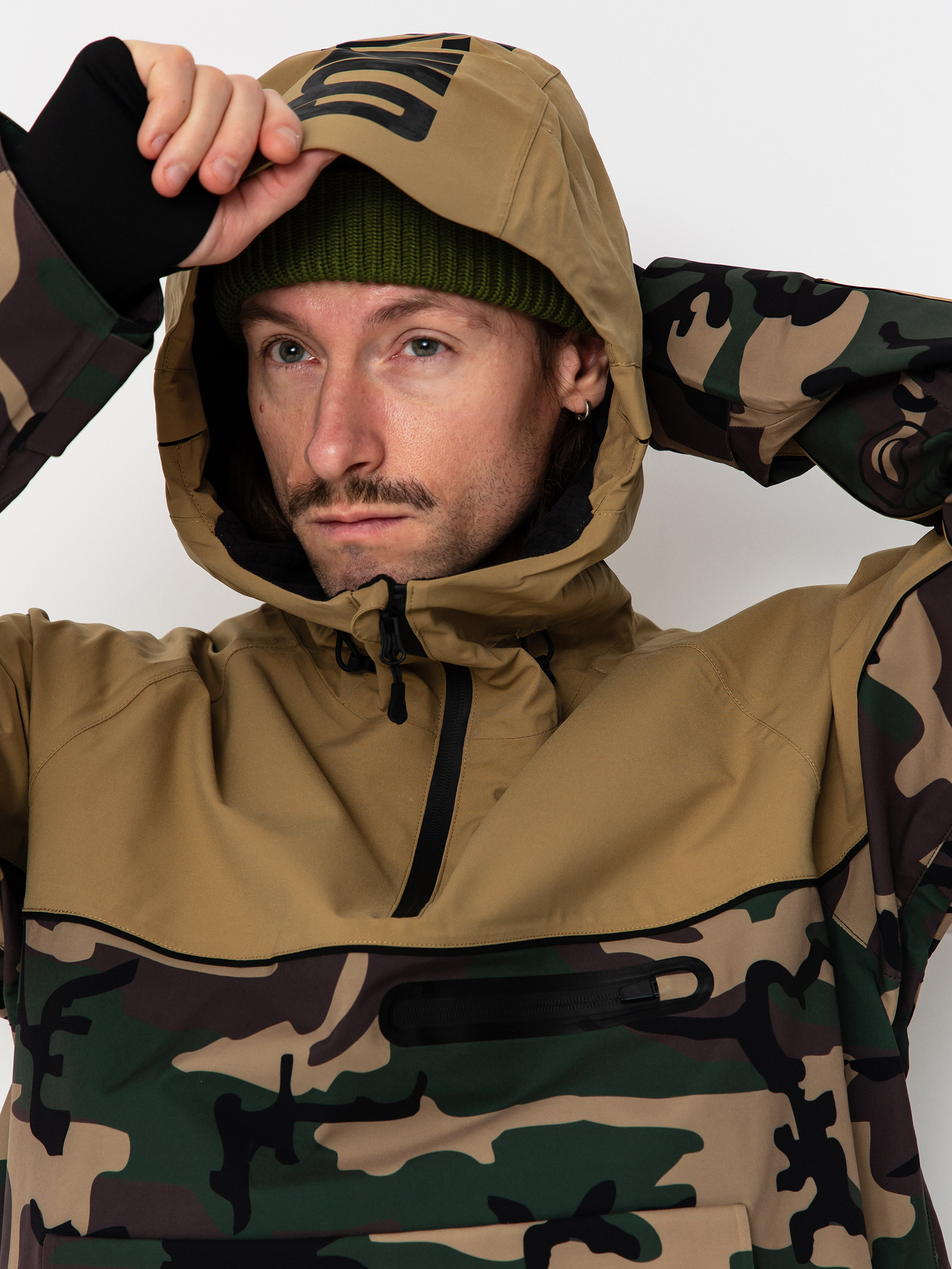 Mens ThirtyTwo Snowboard jacket Light Anorak (camo)
