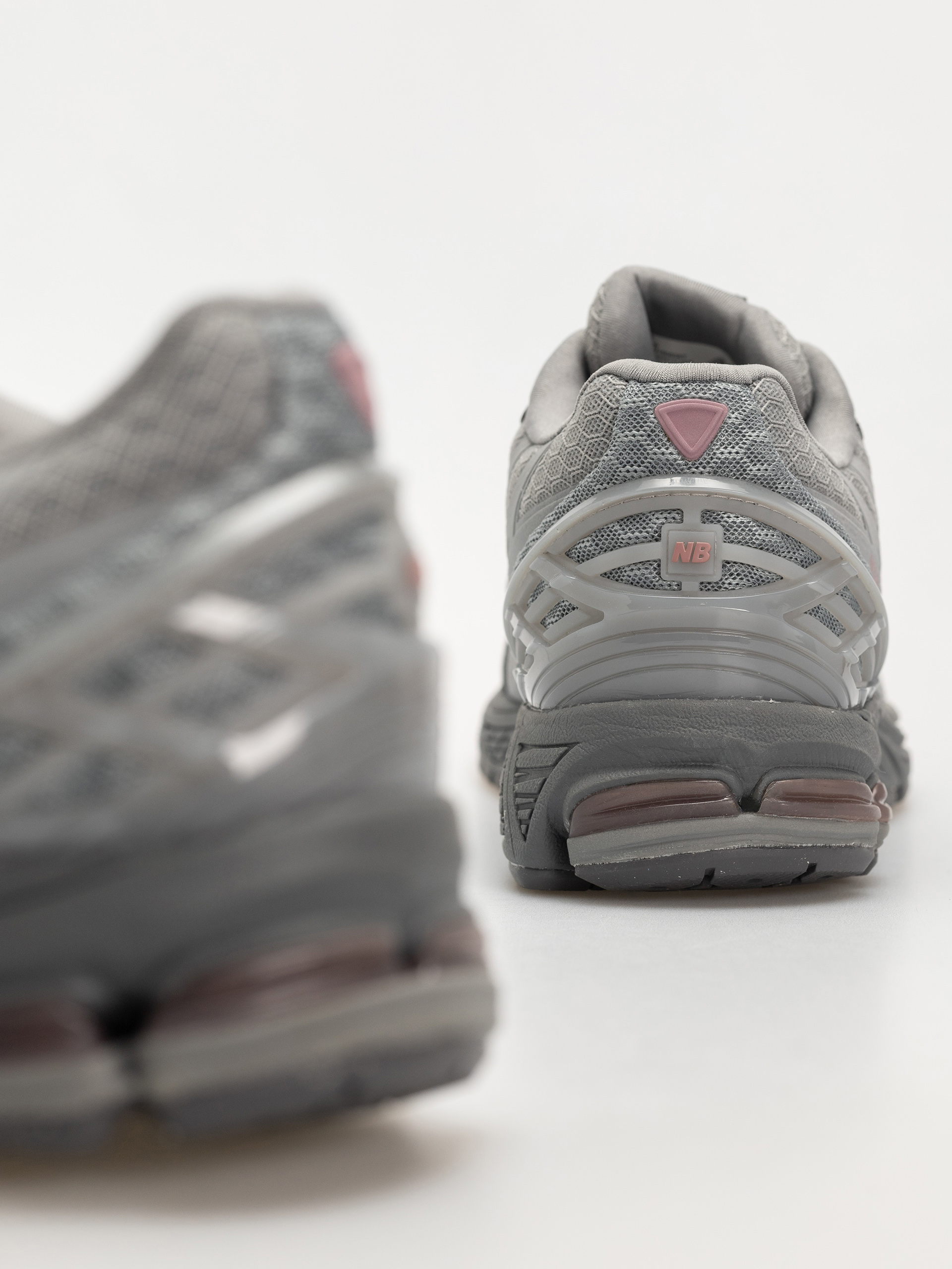 New Balance 1906 Schuhe (slate grey/rosewood)