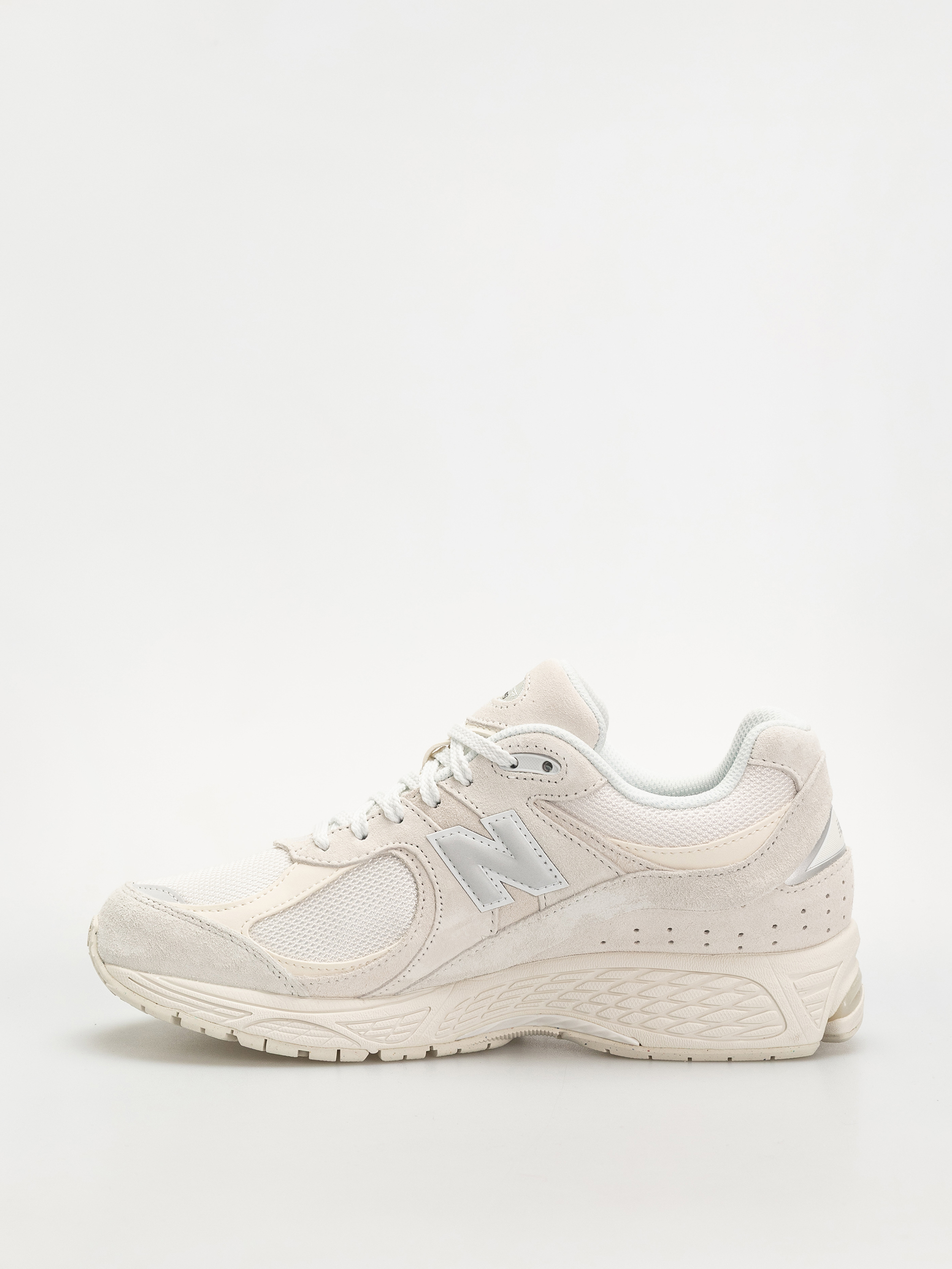 New Balance 2002 Shoes (sea salt/silver metallic)