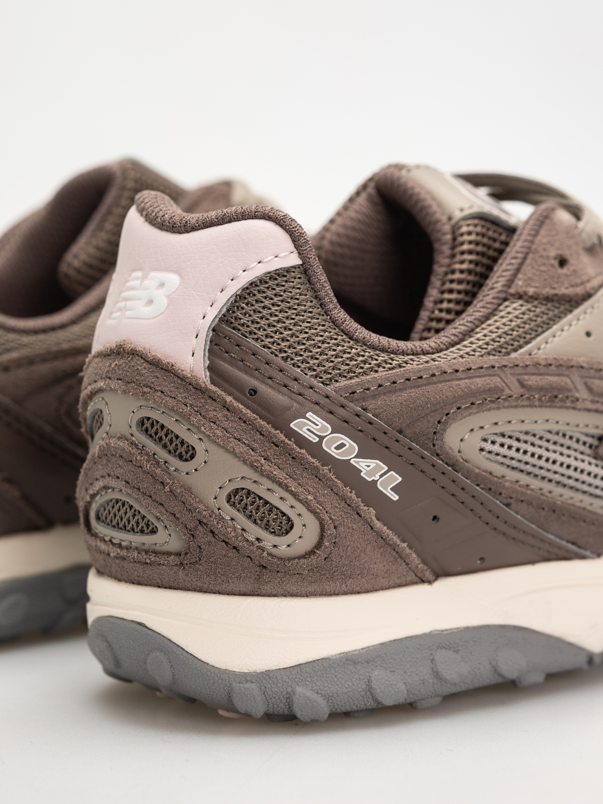 New Balance 204 Shoes (cortado/stone pink)