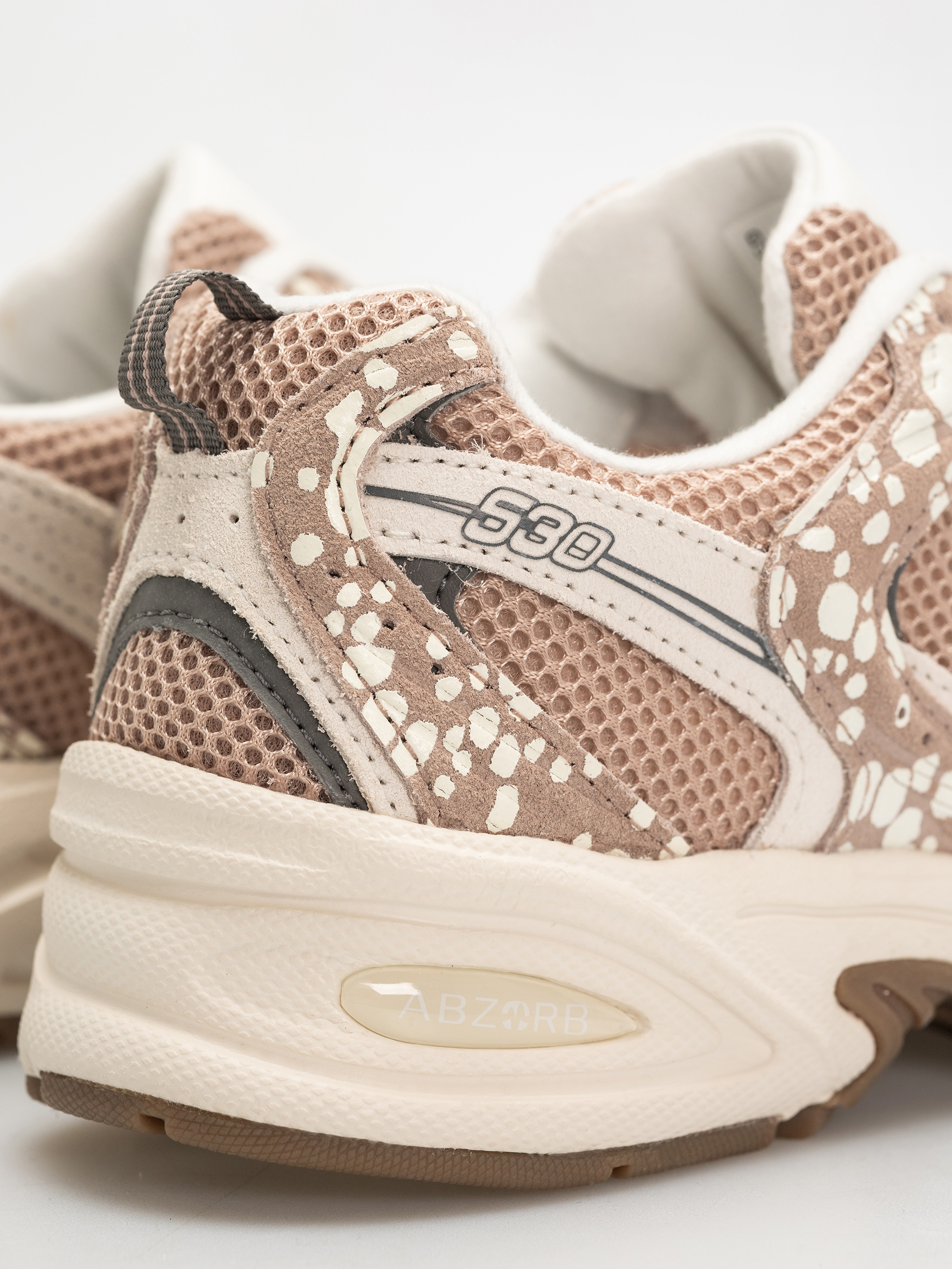 New Balance 530 Schuhe (flat taupe/tornado)