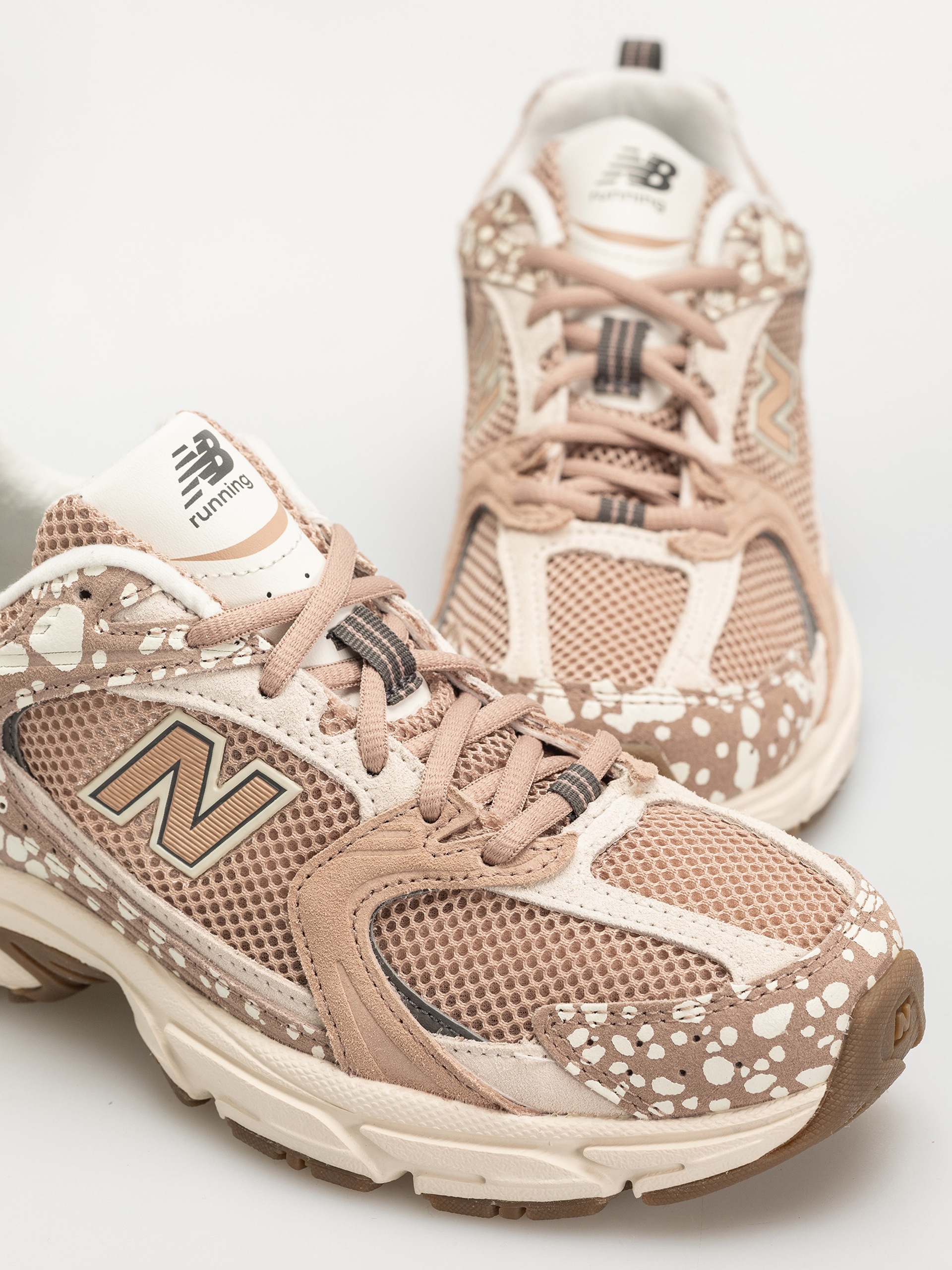 New Balance 530 Shoes (flat taupe/tornado)