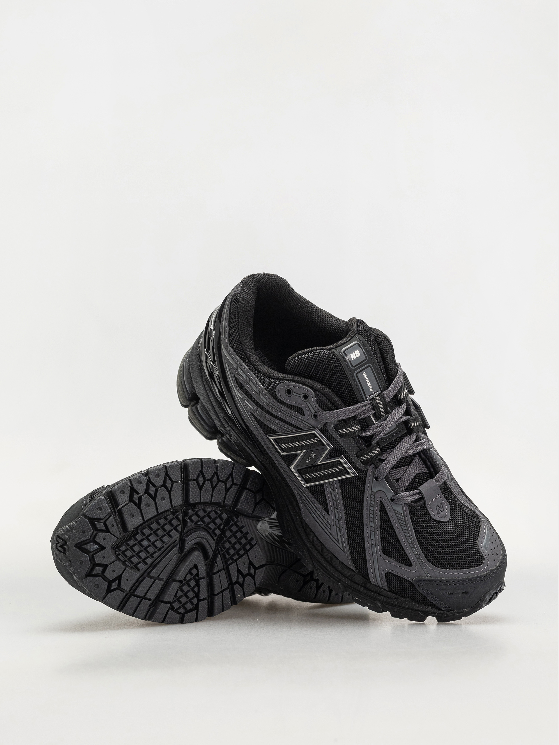 New Balance 1906 Shoes - black (black)