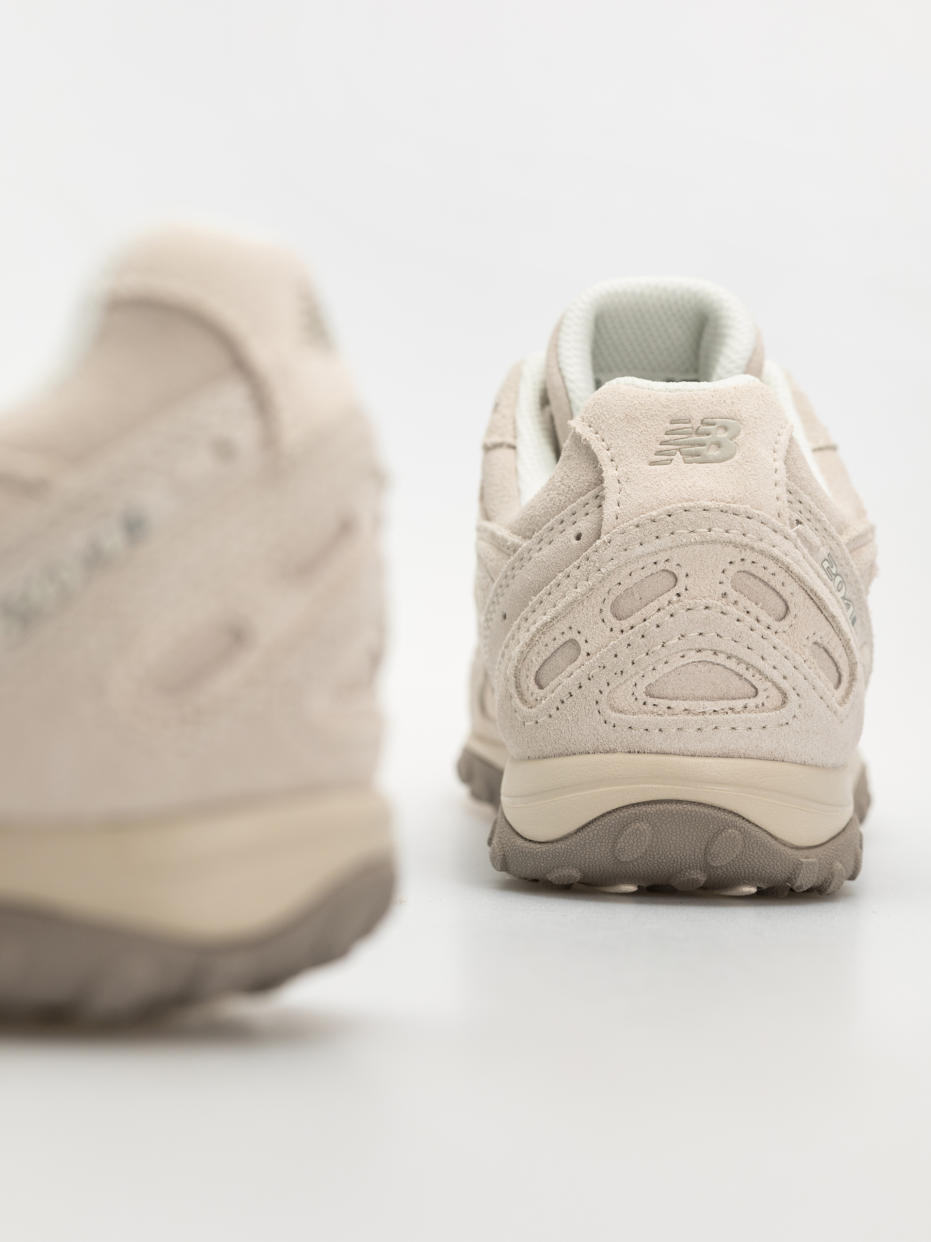 New Balance 204 Schuhe (timberwolf/linen mmc)