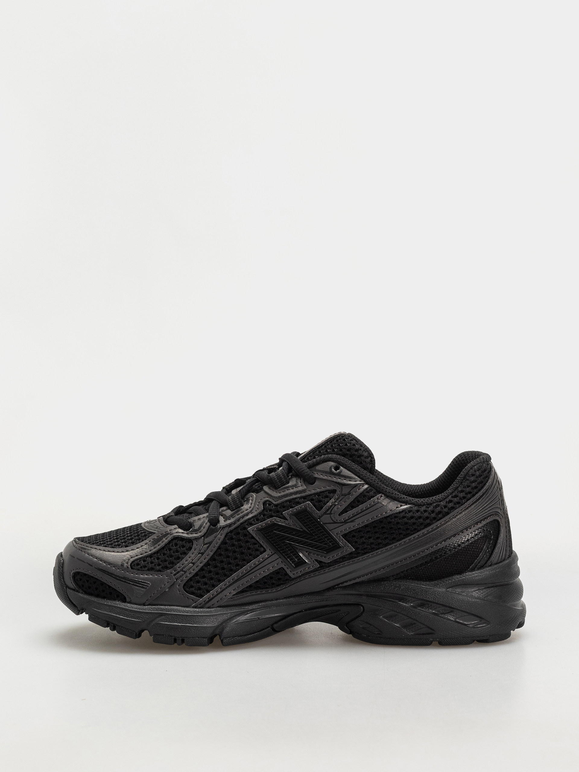 New Balance 740 Shoes (white/silver metallic/black nw2)