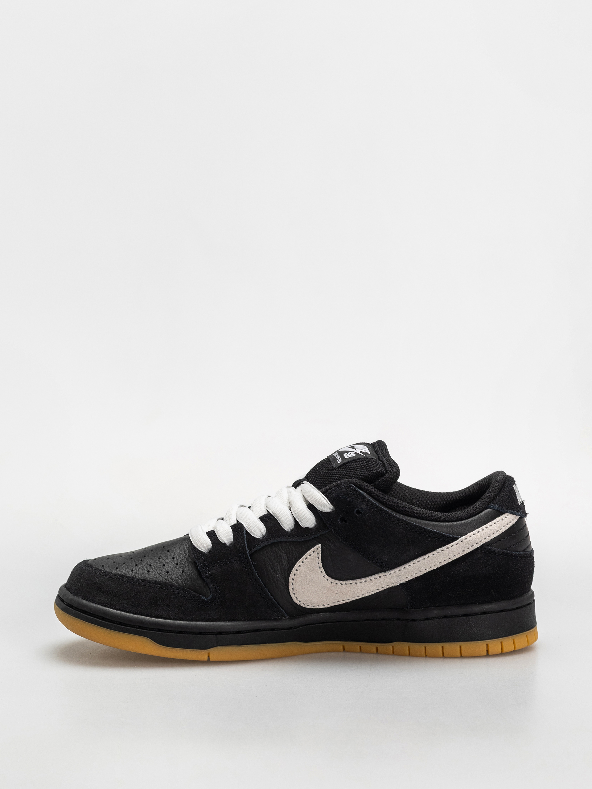 Nike SB Dunk Low Pro Shoes (black/white black gum light brown)