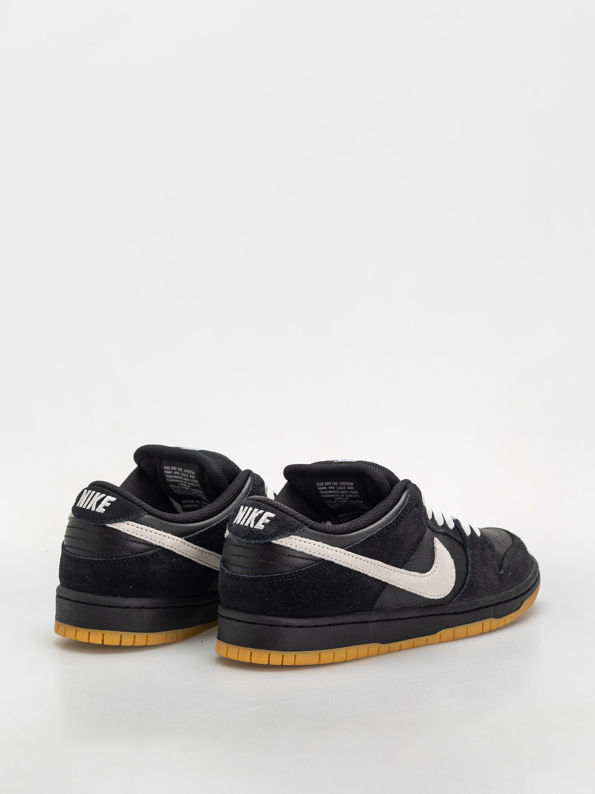 Nike SB Dunk Low Pro Shoes (black/white black gum light brown)