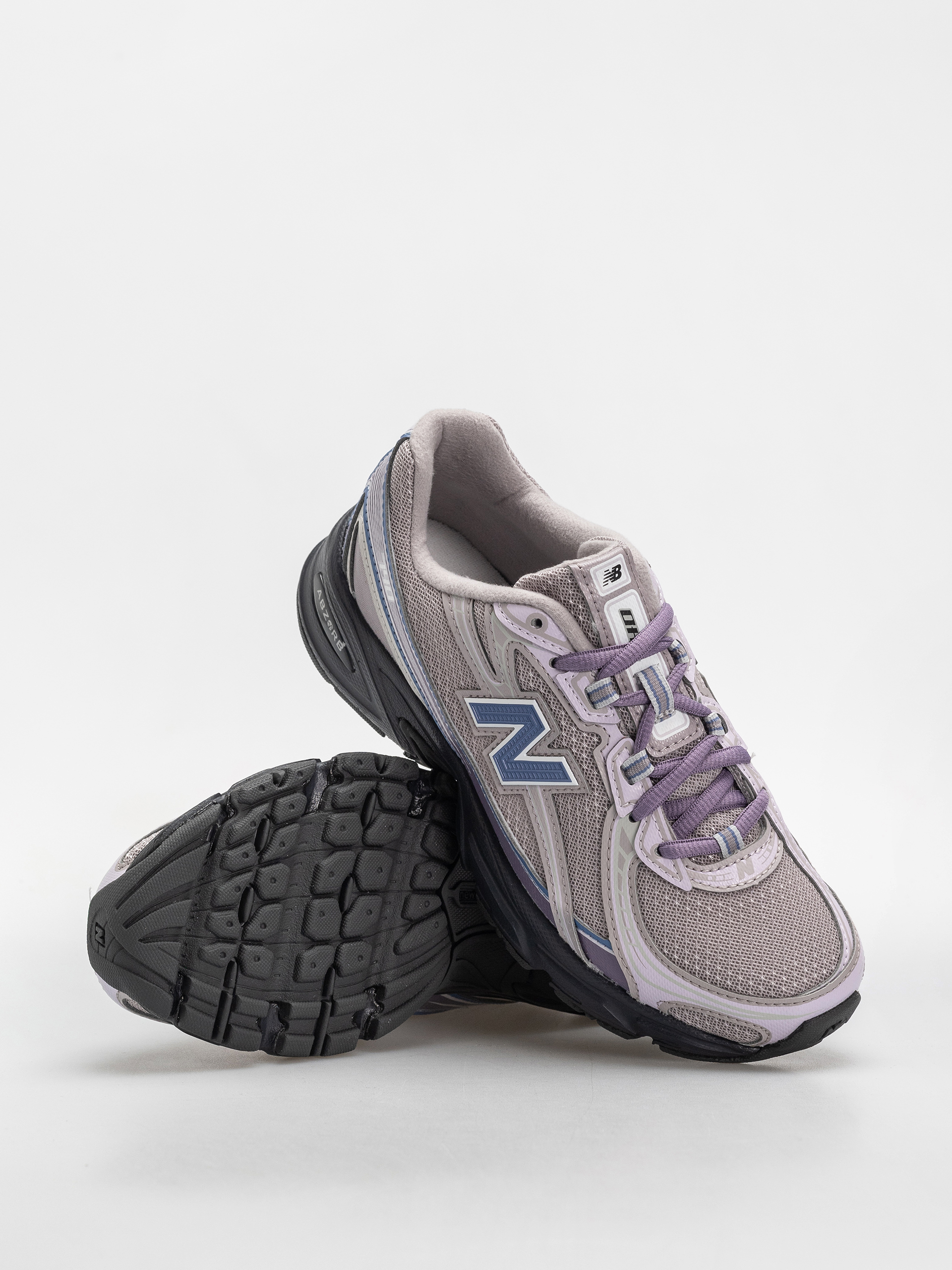 New Balance 740 JR Shoes (truffle salt/fairweather blue)
