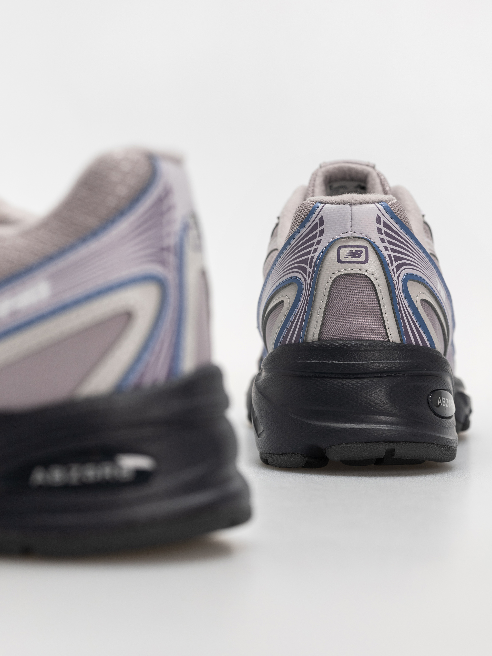 New Balance 740 JR Schuhe (truffle salt/fairweather blue)