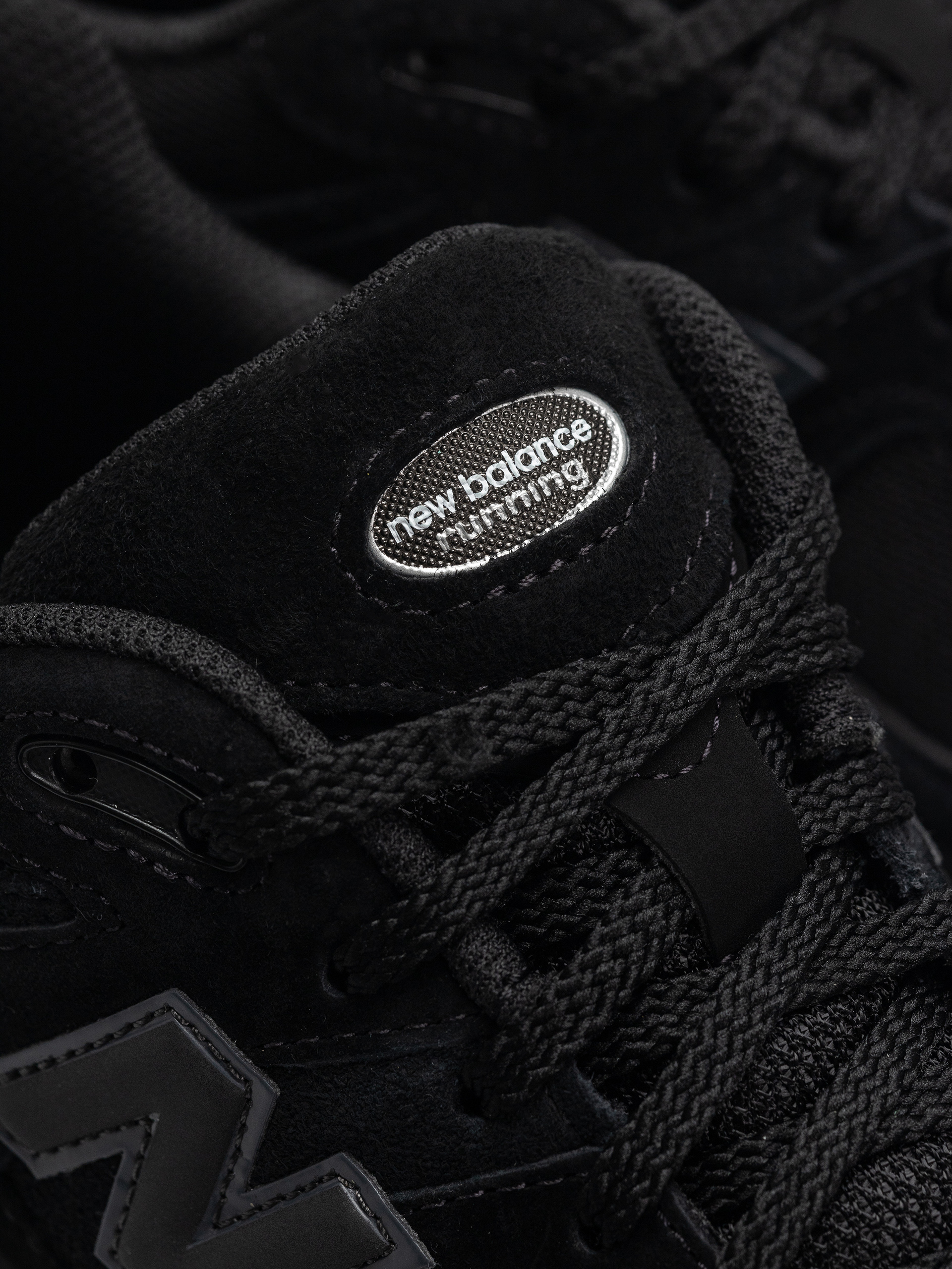 New Balance 2002 Schuhe (black/black metallic)