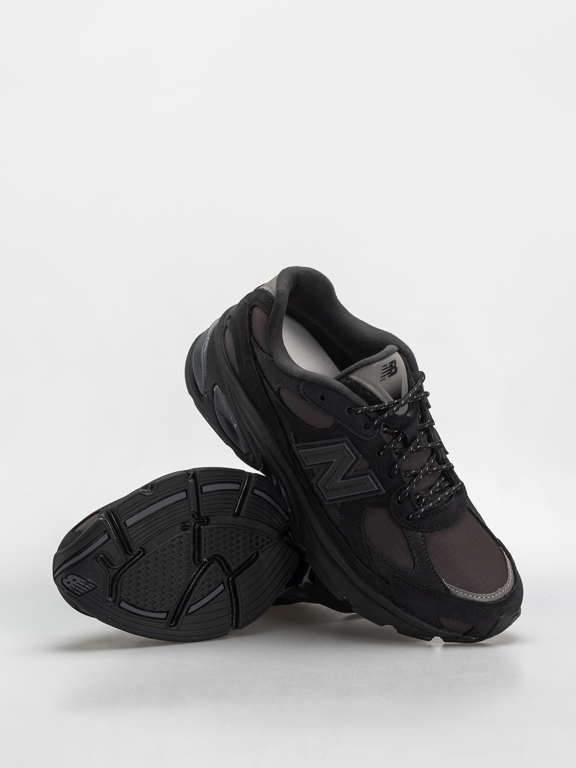 New Balance 2010 Schuhe (black/faded black/phantom)