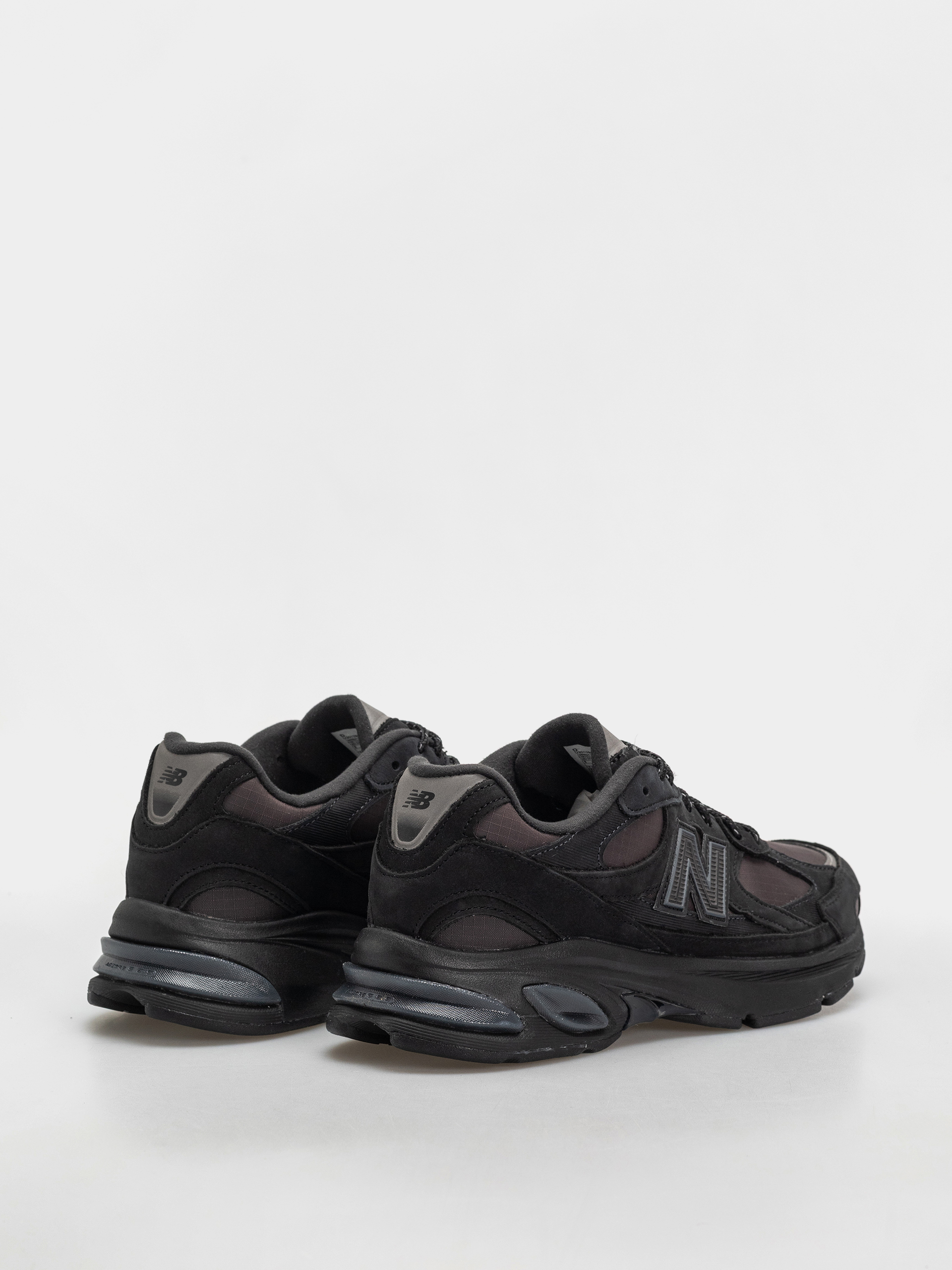 New Balance 2010 Shoes (black/faded black/phantom)