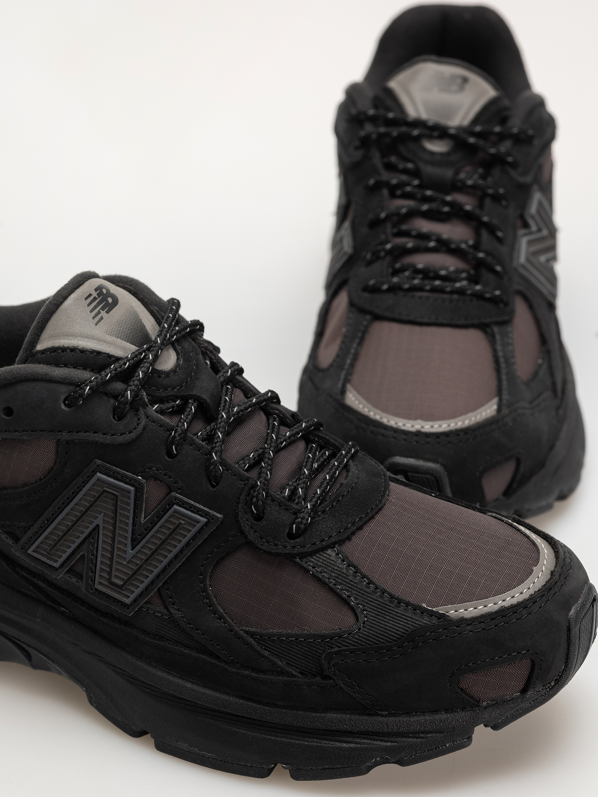 New Balance 2010 Schuhe (black/faded black/phantom)