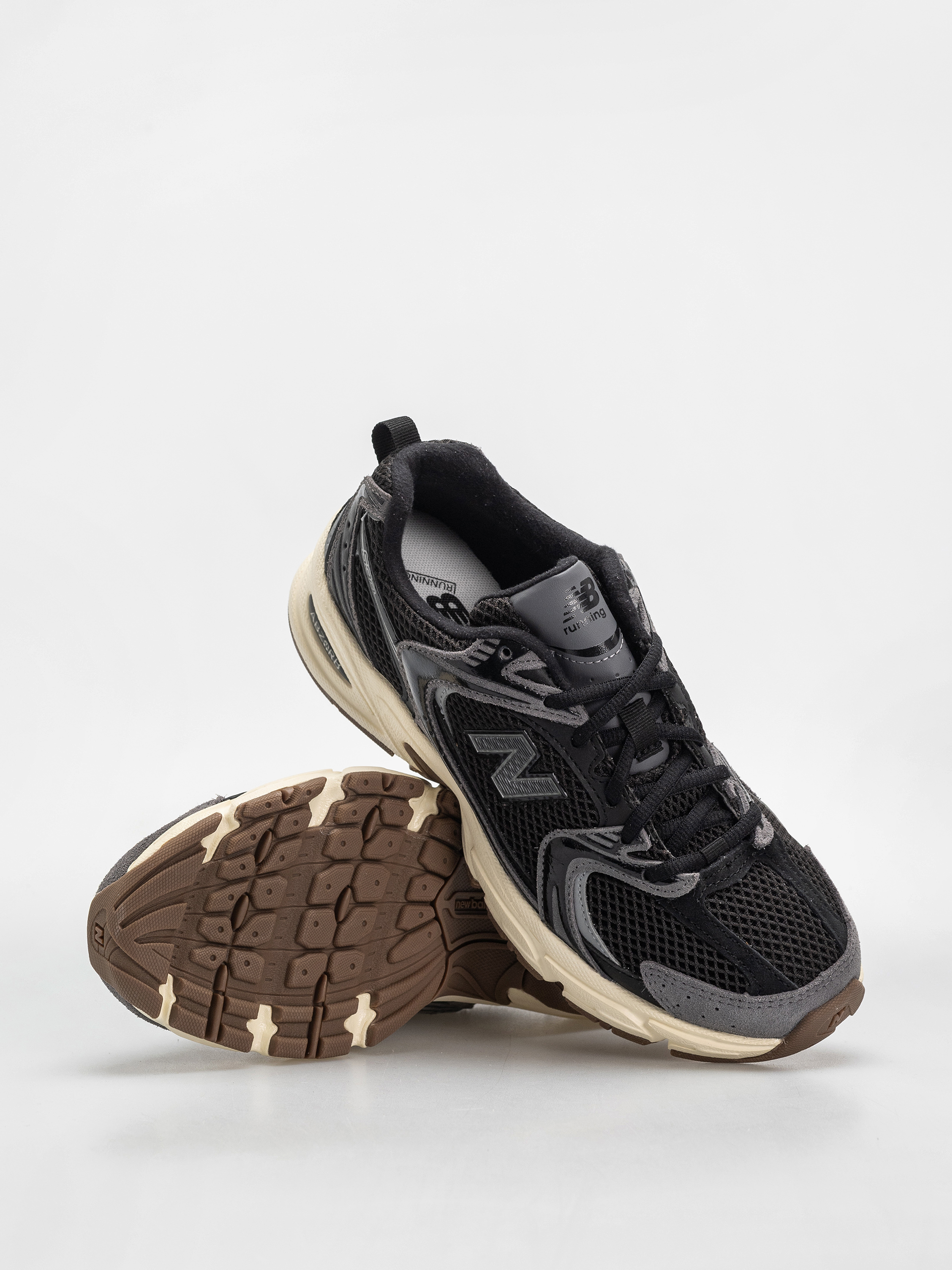 New Balance 530 Shoes (black/castlerock)