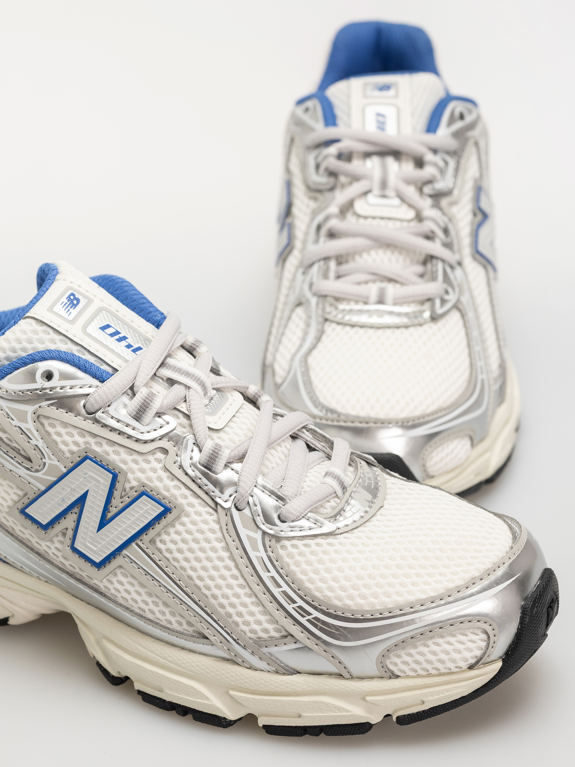 New Balance 740 Shoes (blue bird/angora)