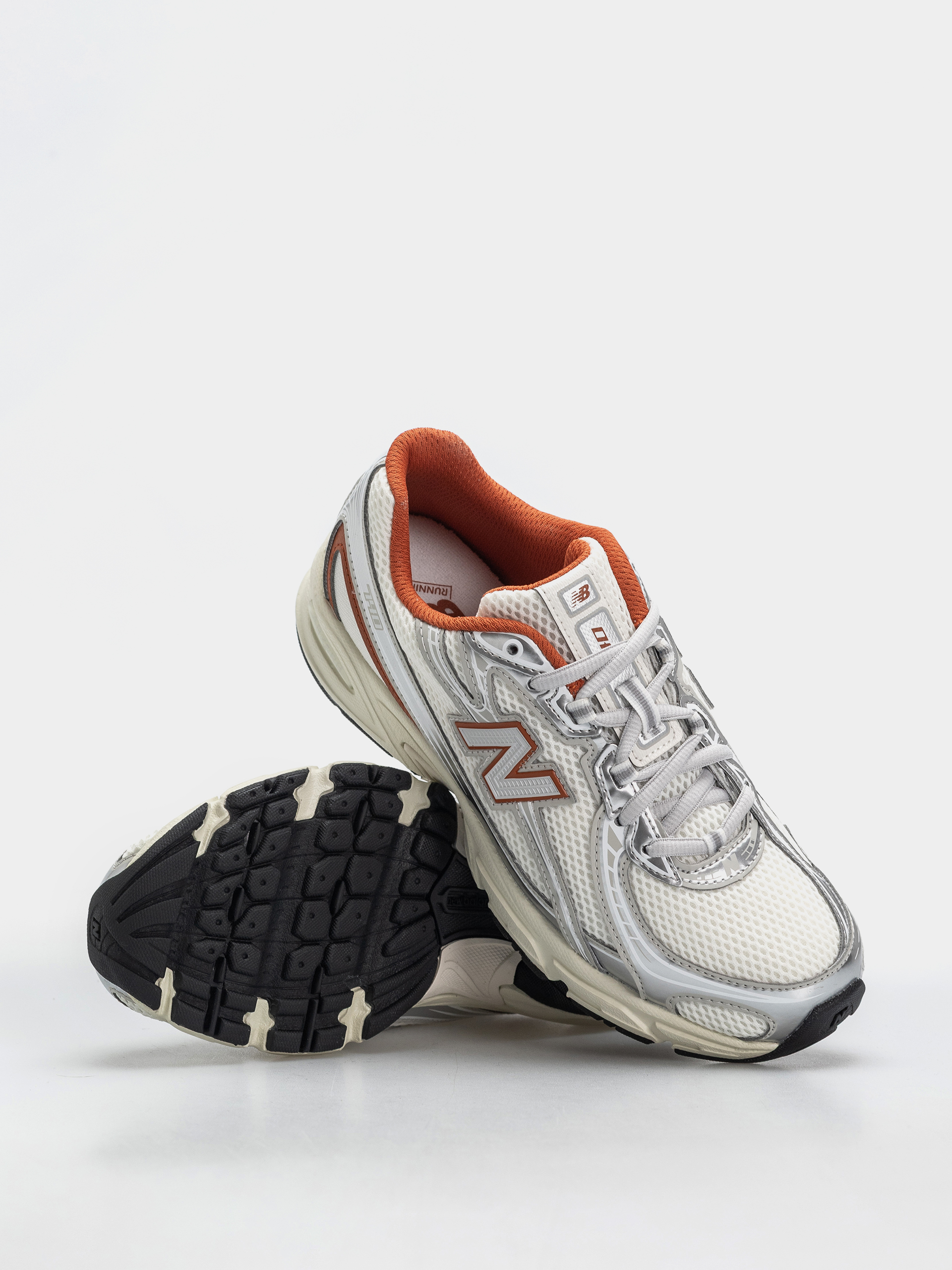 New Balance 740 Shoes (angora/cinnamon)