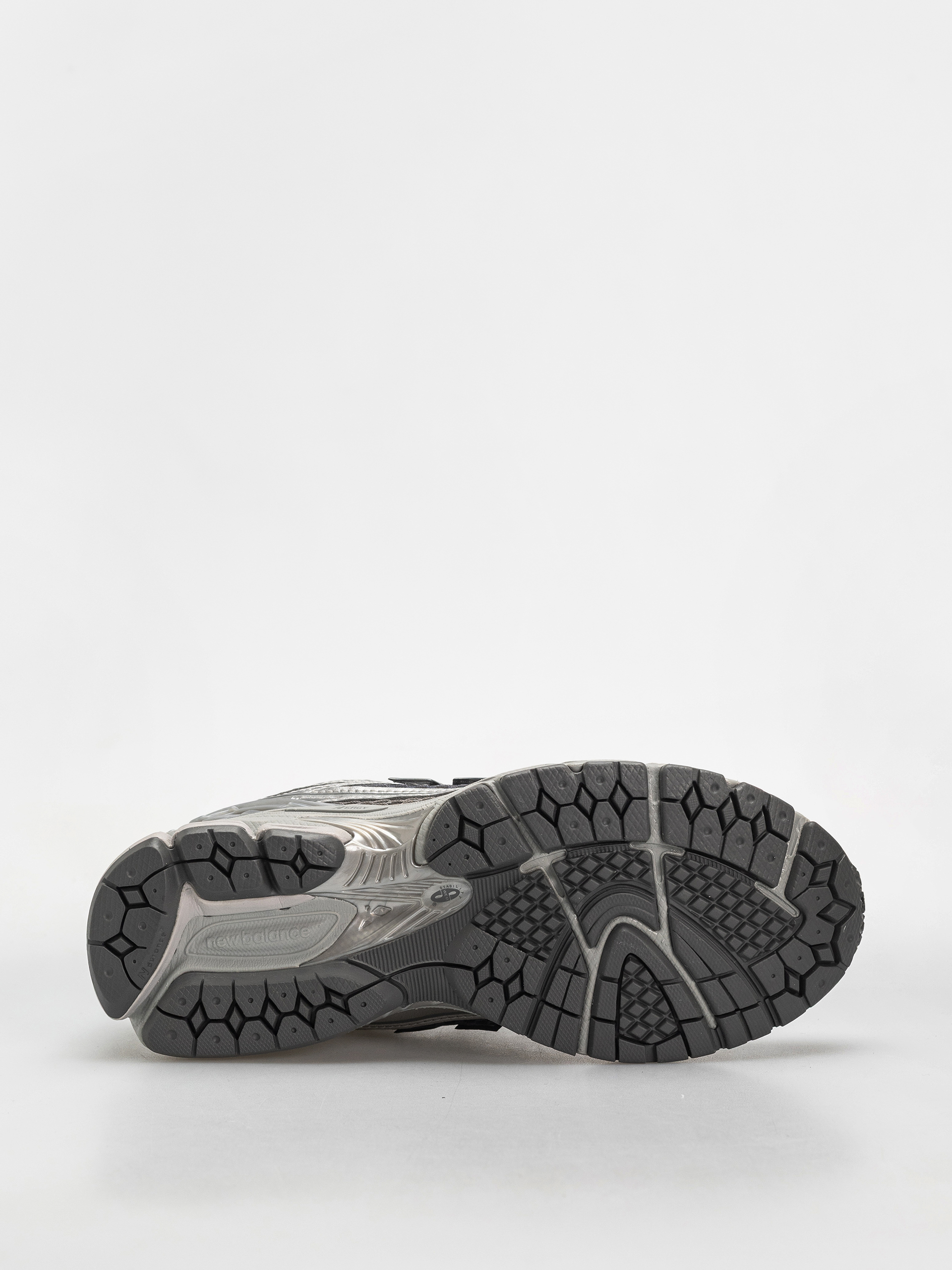 New Balance 1906 Shoes (harbor grey/silver metalic/concrete eh)