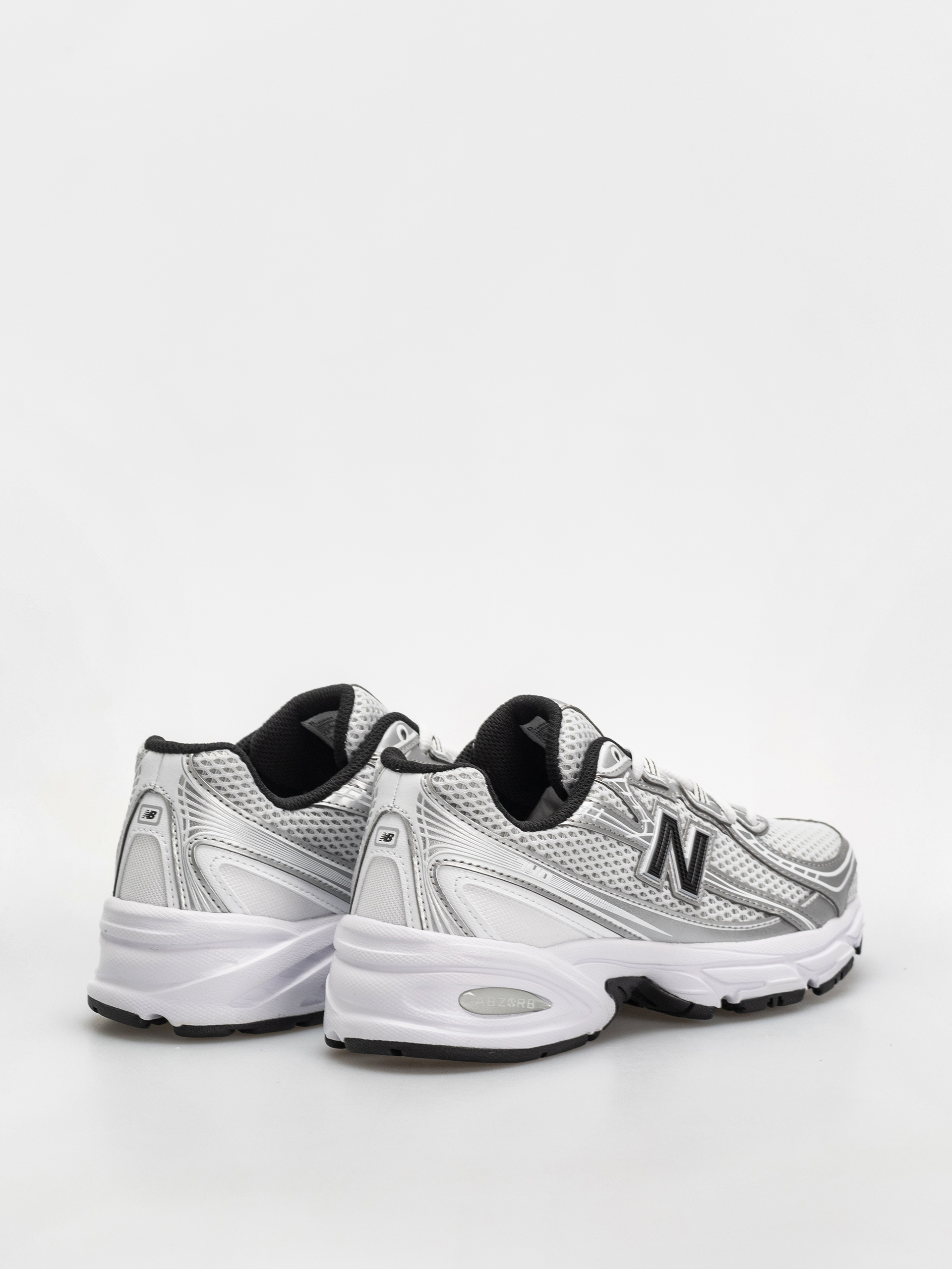 New Balance Schuhe 740 (white/silver metallic/black nw2)
