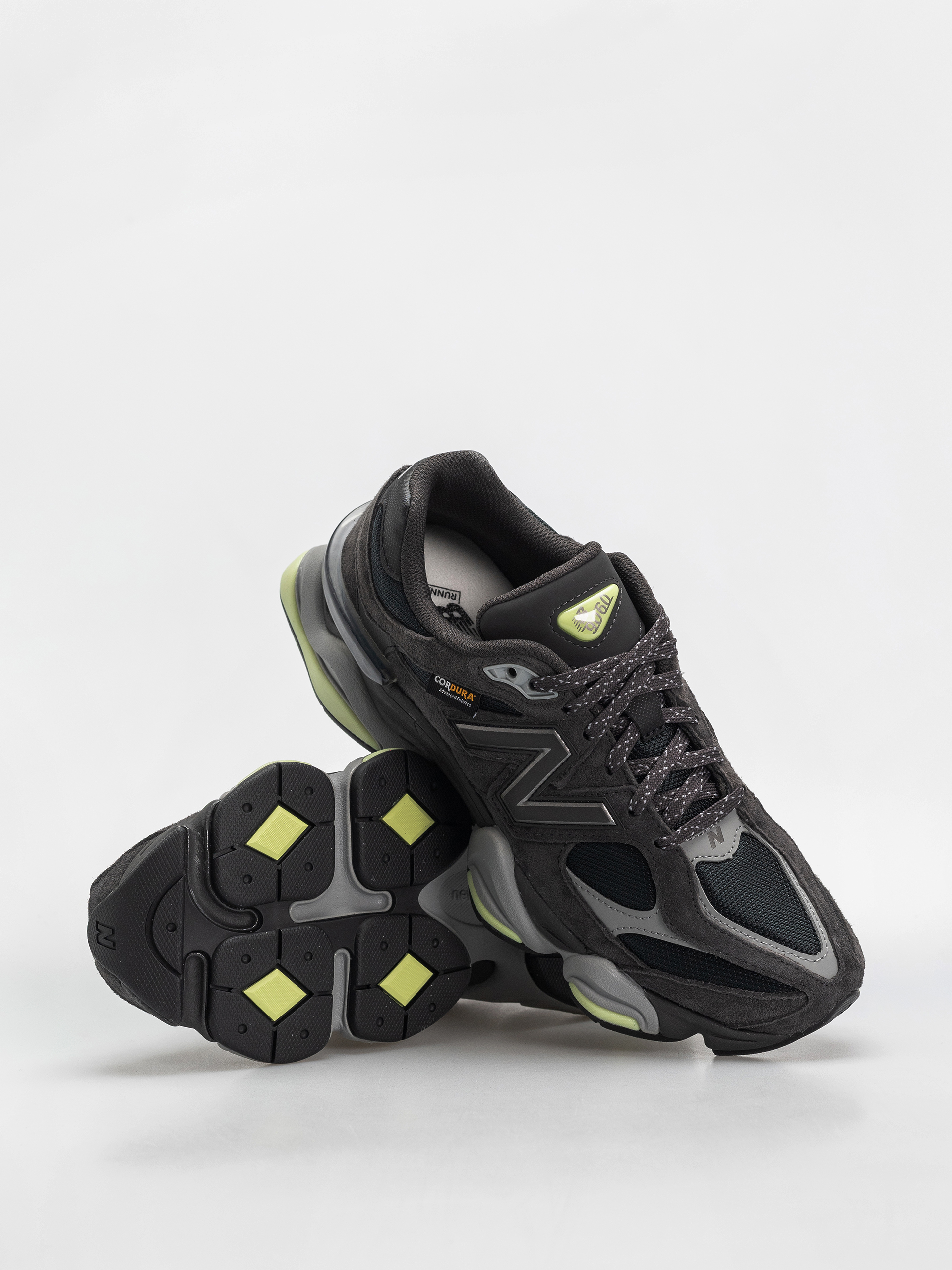 New Balance 9060 Schuhe (black cement/dry lime)