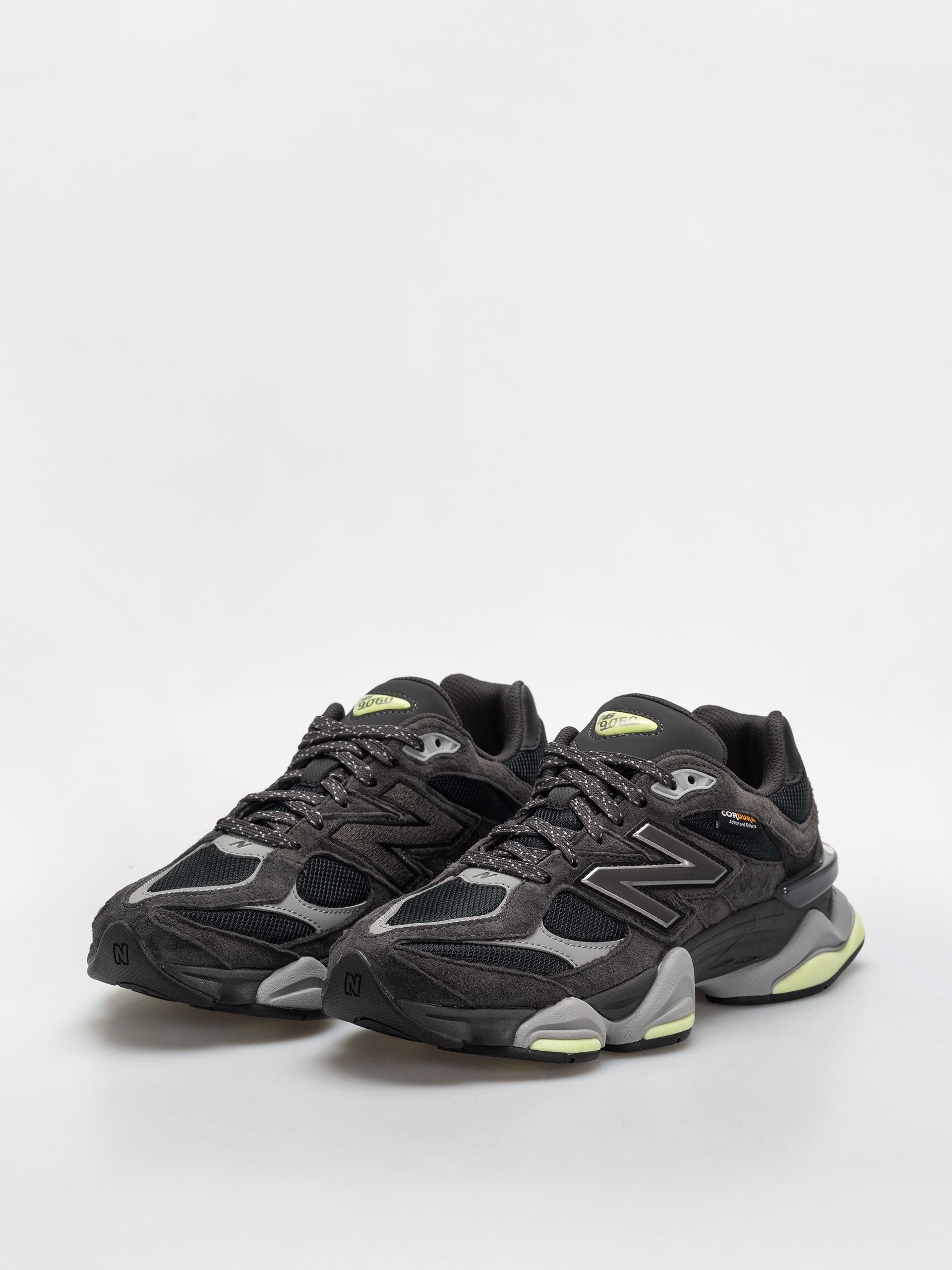 New Balance 9060 Shoes (black cement/dry lime)