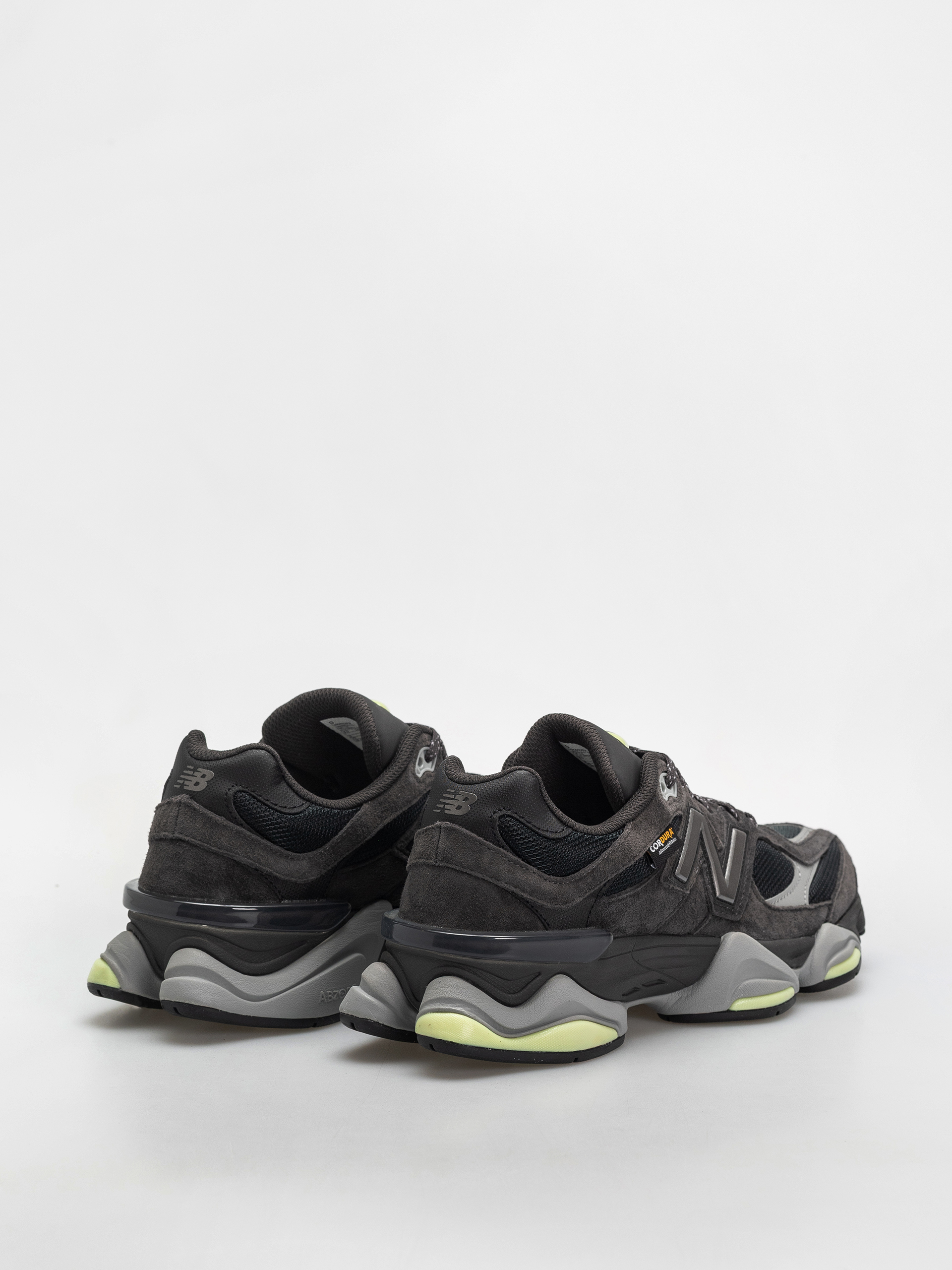 New Balance 9060 Shoes (black cement/dry lime)