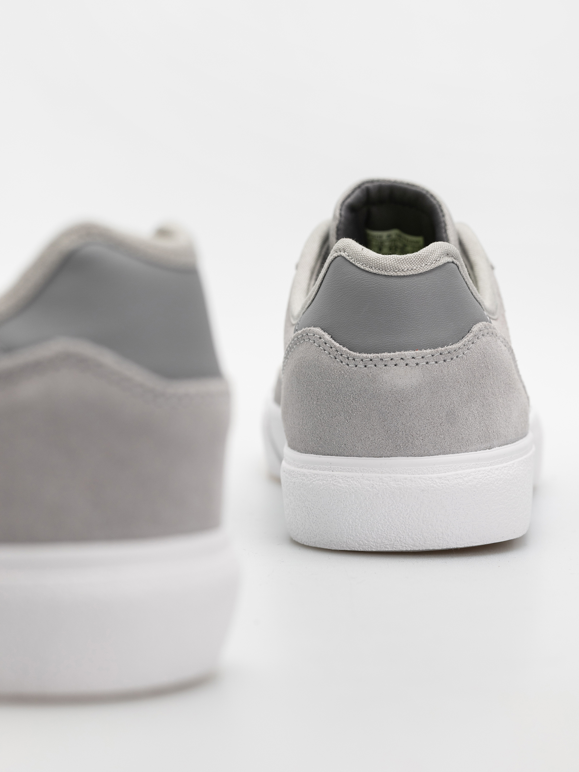 adidas Court Tns Premiere Shoes (gretwo/sslime/grethr)