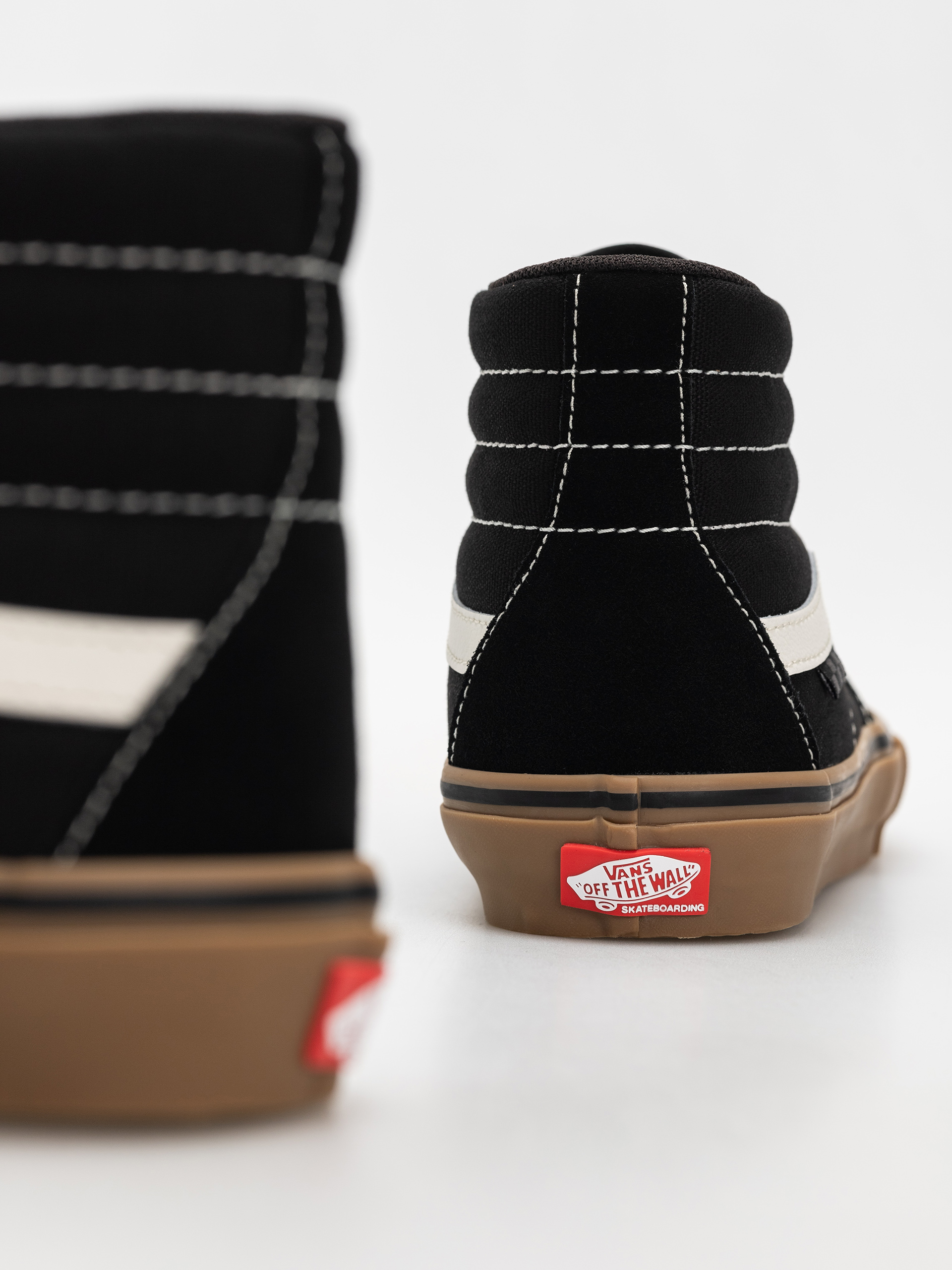 Vans Skate Sk8 Hi Shoes (black/gum/white)