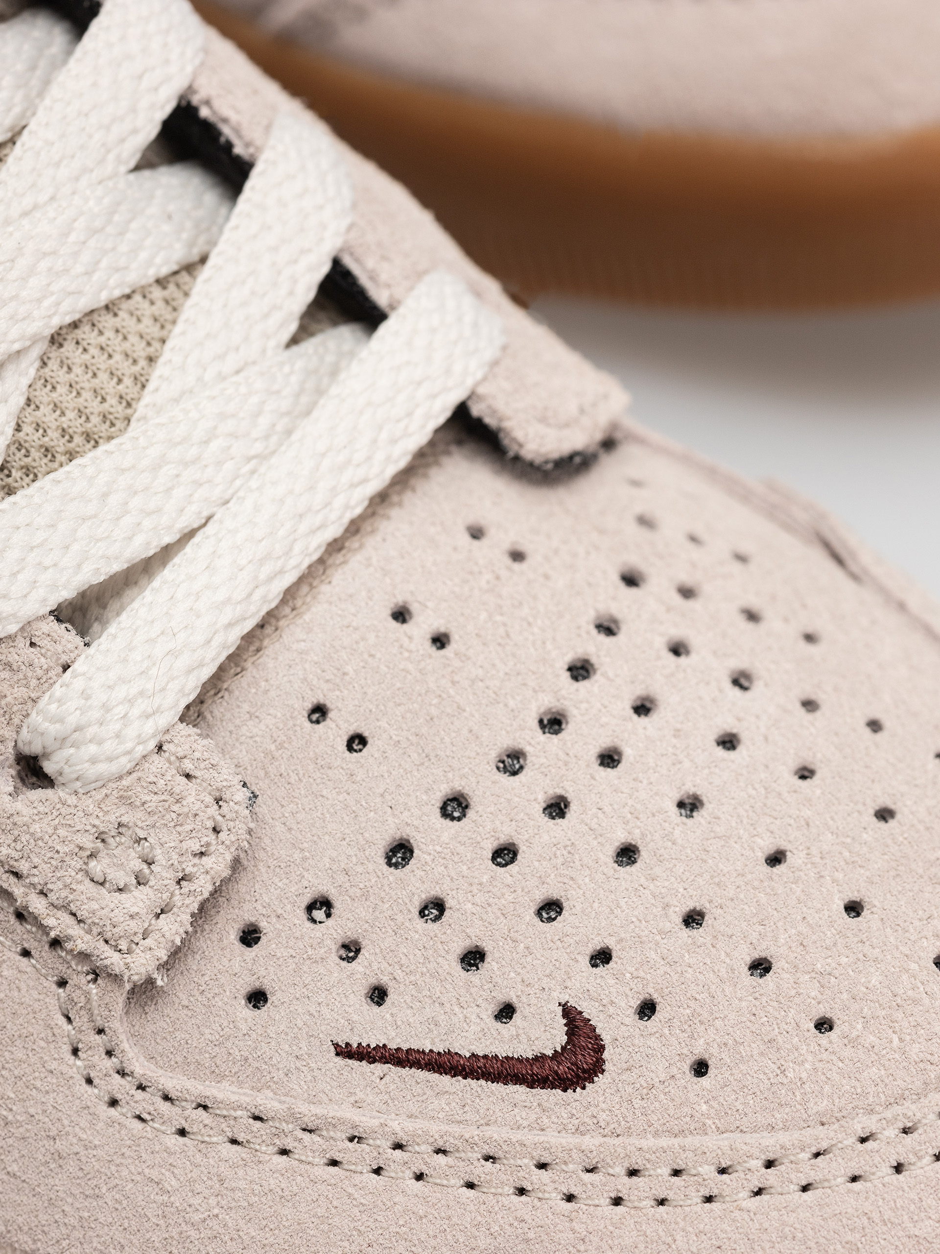 Nike SB Force 58 Shoes (cream ii/burgundy crush gum light brown)