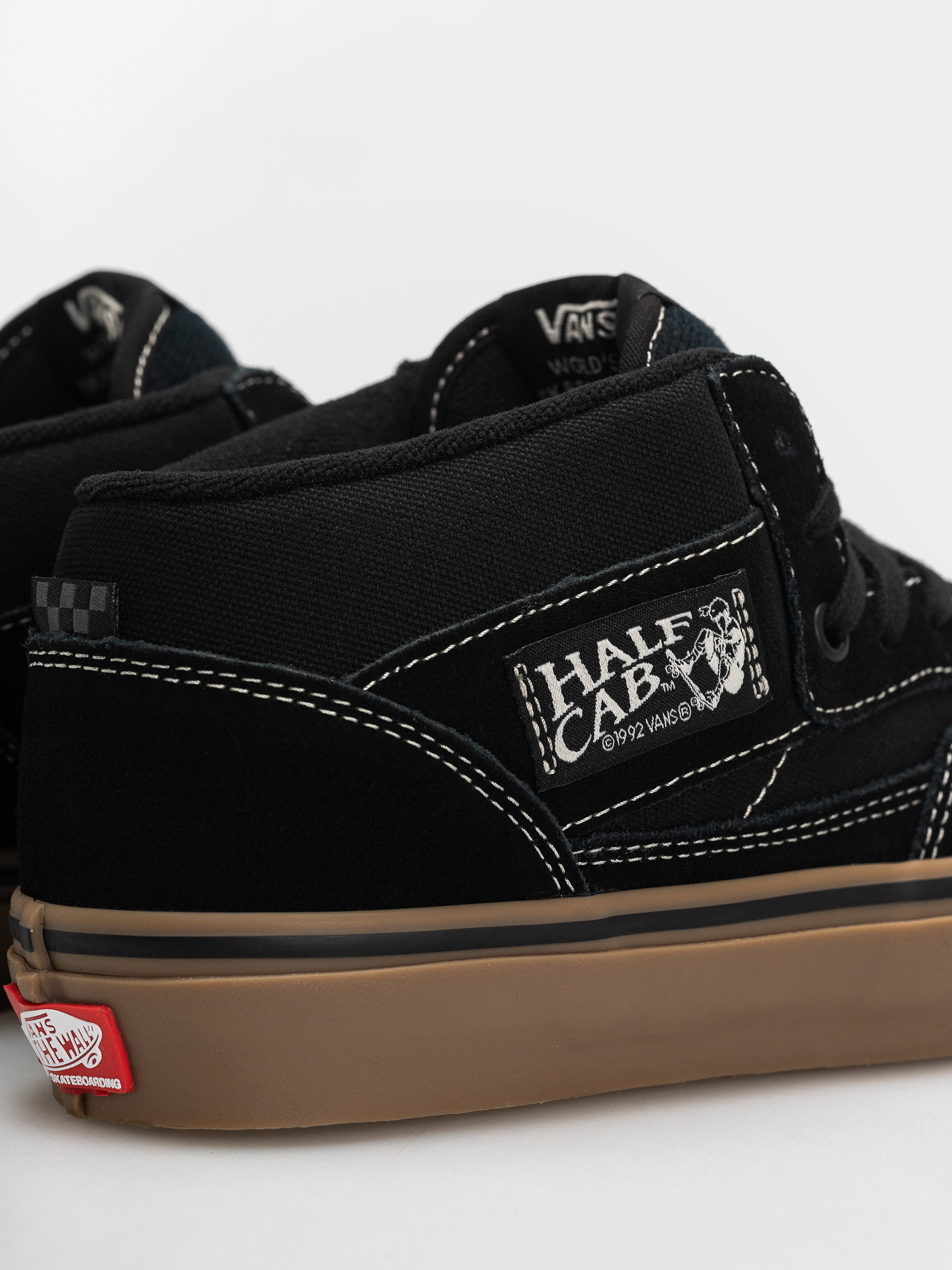 Vans Skate Half Cab Shoes (black/gum/white)