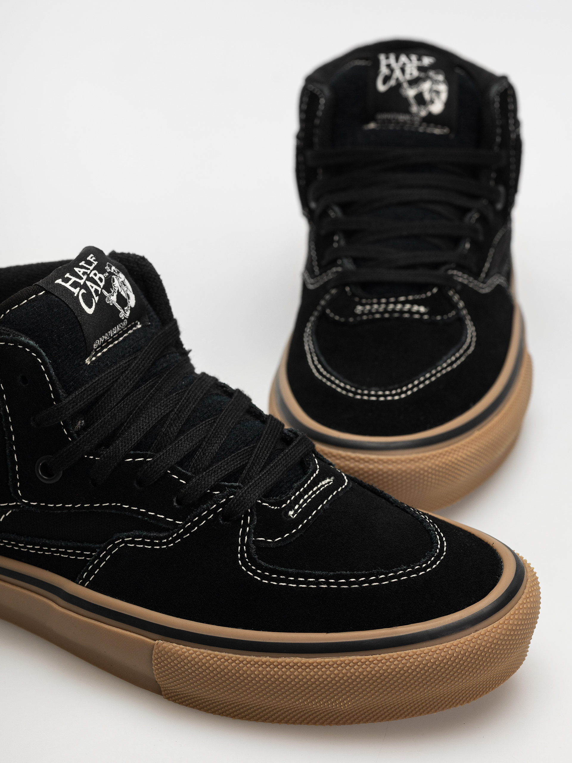 Vans Skate Half Cab Schuhe (black/gum/white)