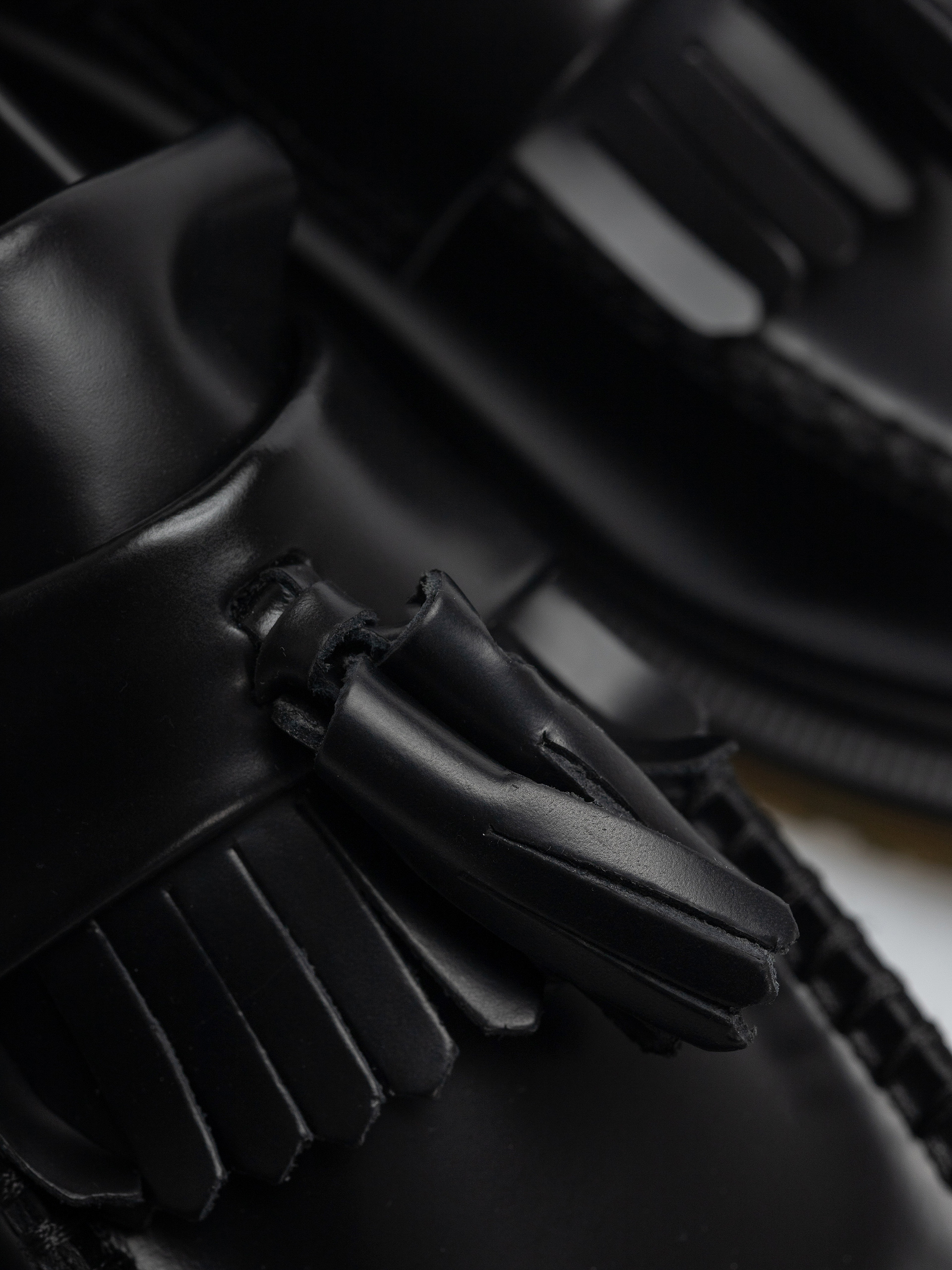 Dr. Martens Adrian Tassel Loafer Shoes (black smooth)