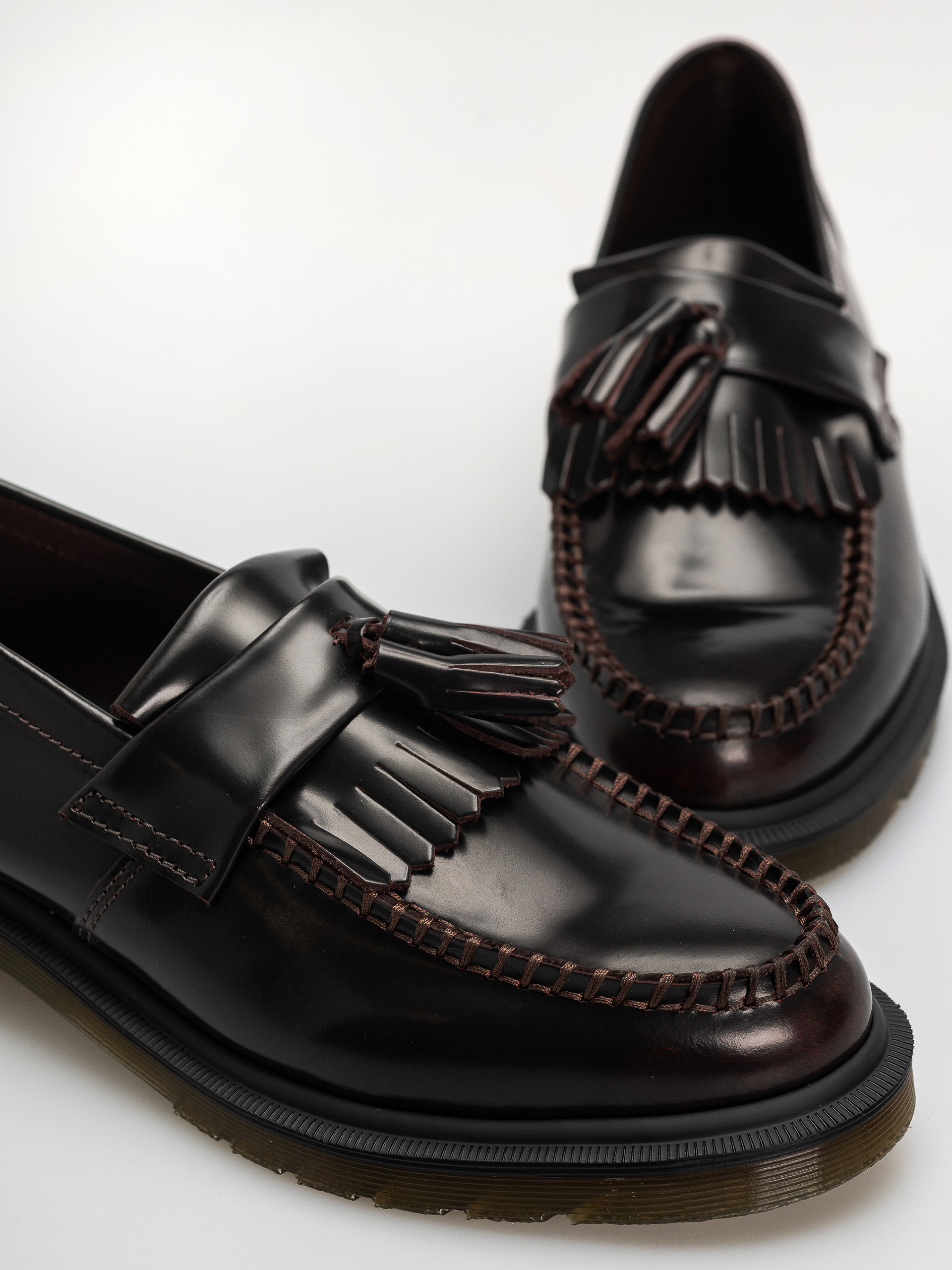 Dr. Martens Adrian Tassel Loafer Schuhe (cherry red arcadia)