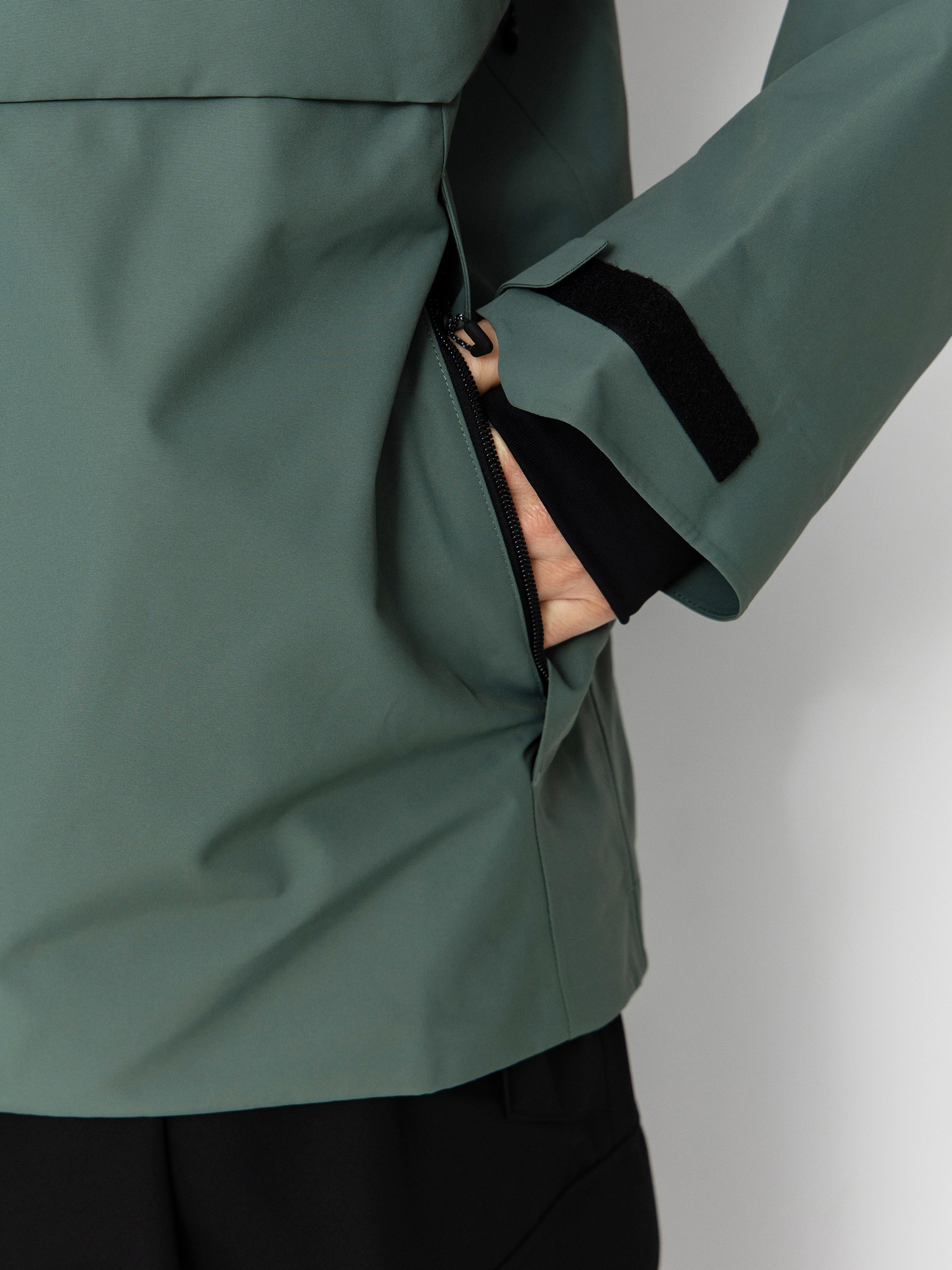 Herren 686 Snowboard Jacke Hydra Thermagraph (cypress green)