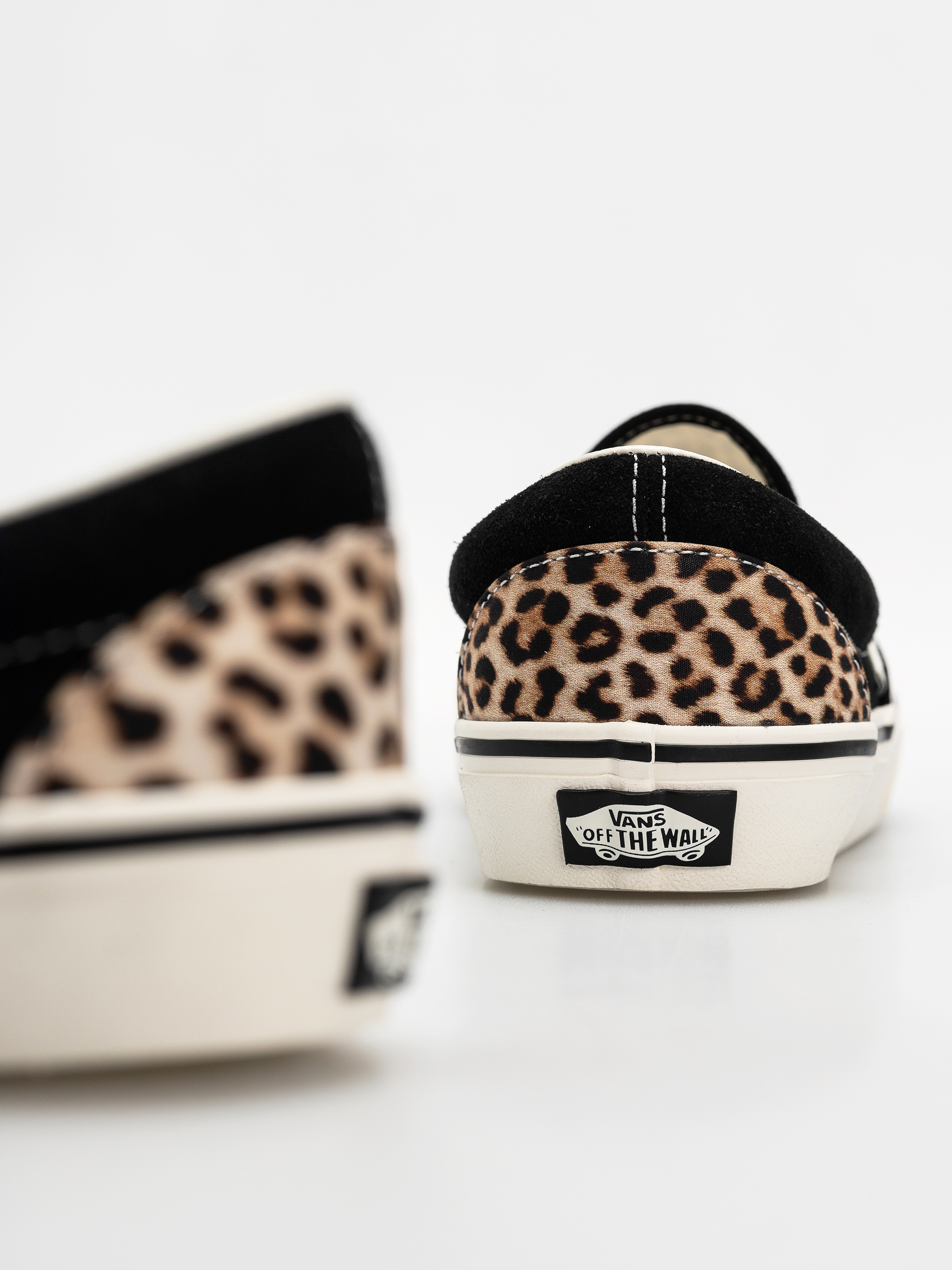 Vans Classic Slip On Schuhe (black/leopard)