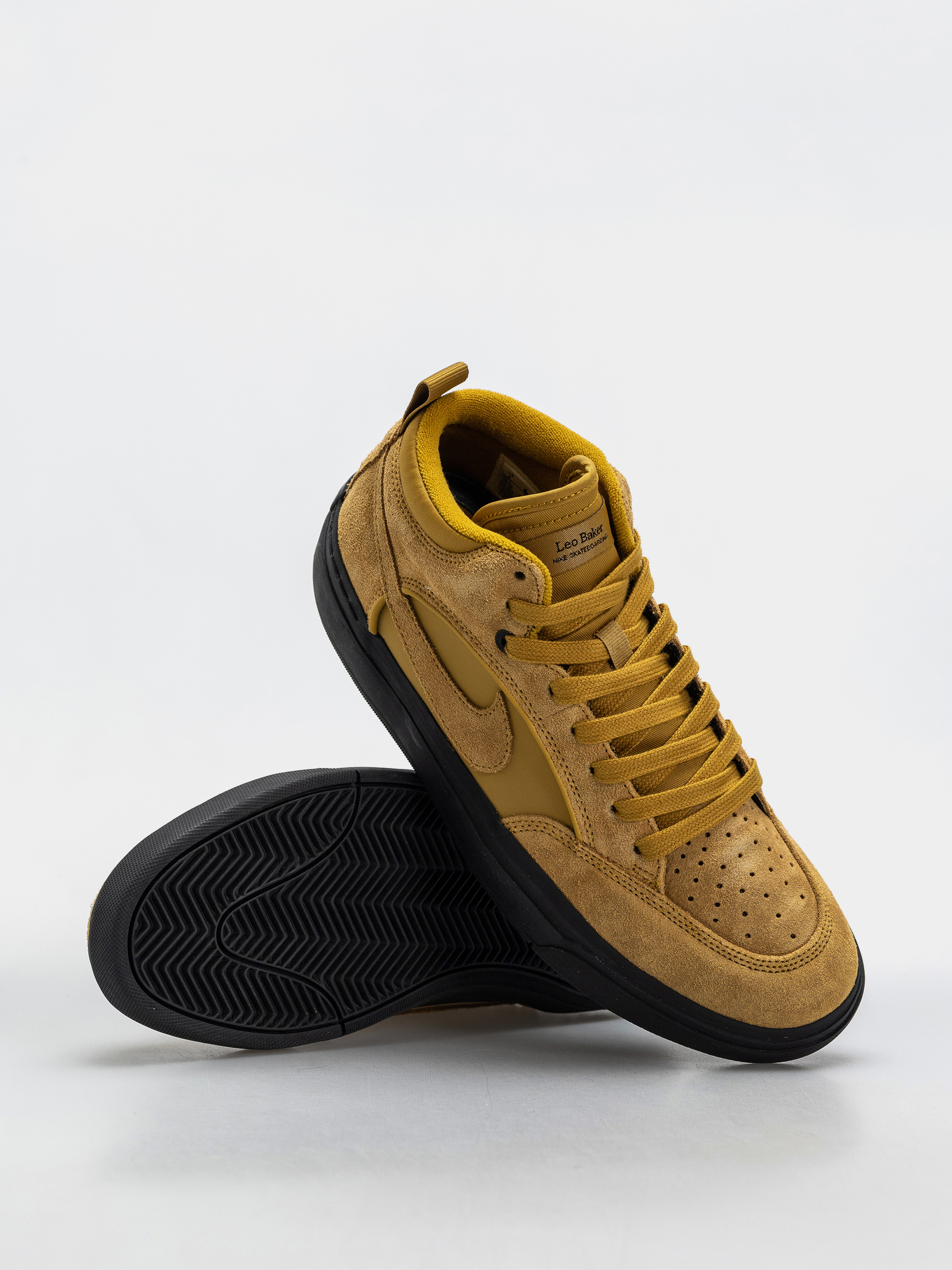 Nike SB React Leo Shoes - brown (bronzine/bronzine black)