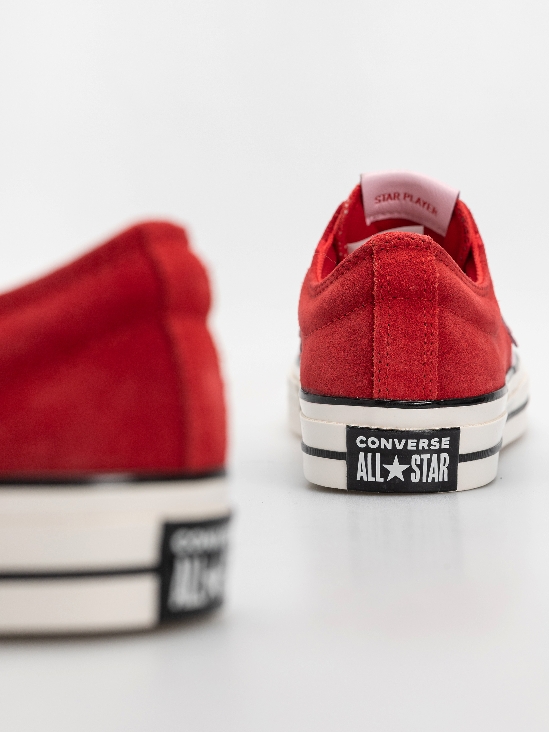 Converse Star Player 76 Ox Shoes (red/new found bloom)