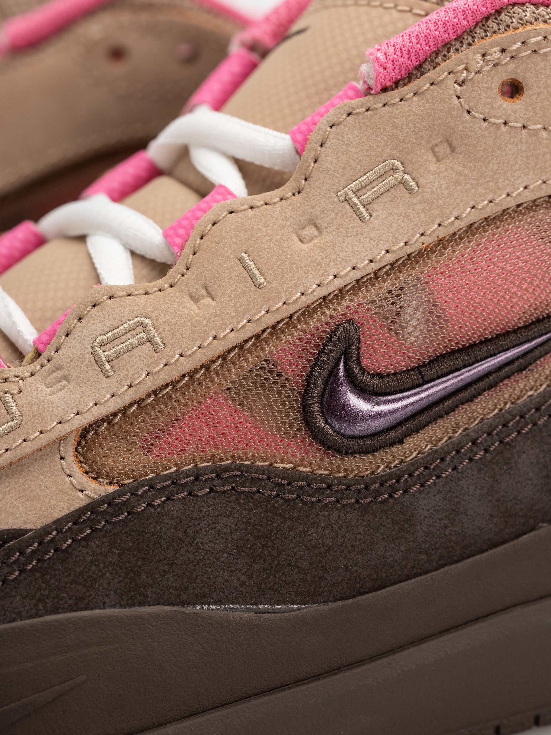 Nike SB Air Max Ishod Shoes (hemp/baroque brown pinksicle)
