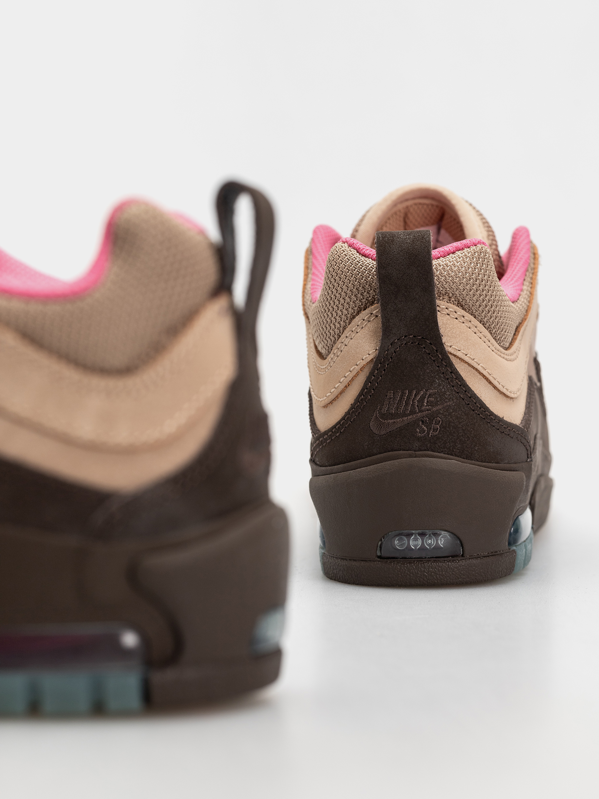 Nike SB Air Max Ishod Schuhe (hemp/baroque brown pinksicle)